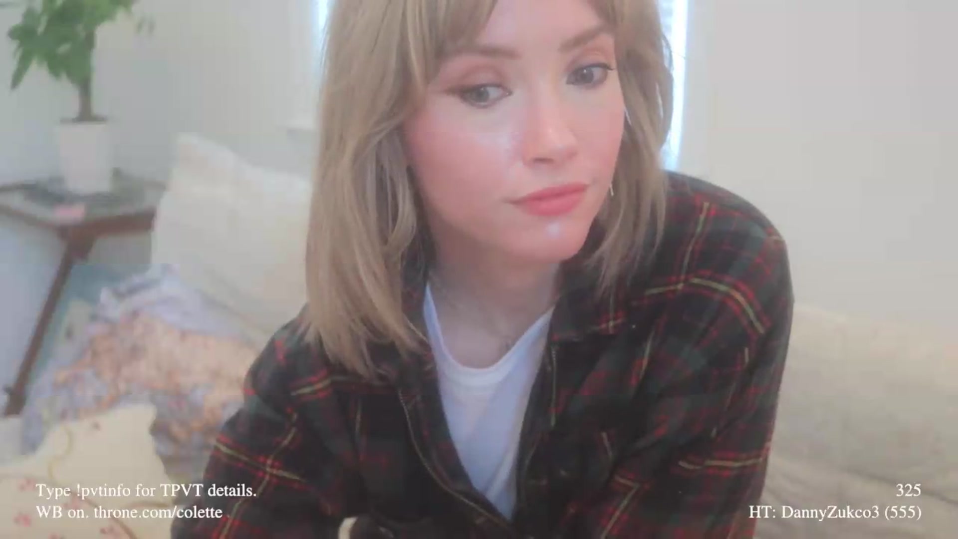 Gallery image thumbnail from colette's myfreecams stream on, 05/06/2026, 19:52 image 18 of 20
