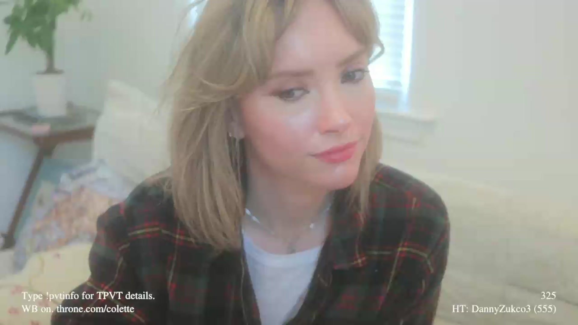 Gallery image thumbnail from colette's myfreecams stream on, 05/06/2026, 19:52 image 16 of 20