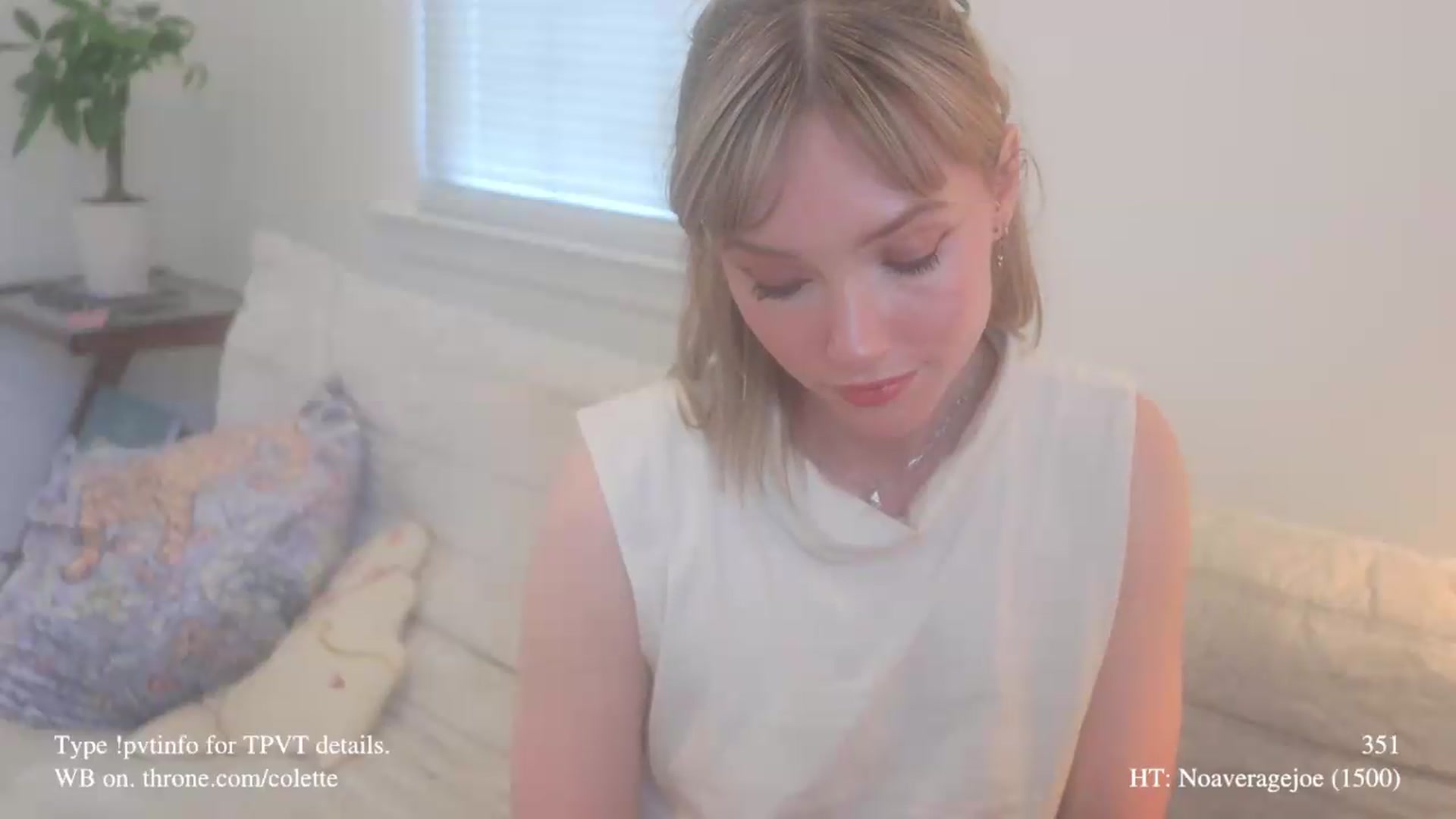 Gallery image thumbnail from colette's myfreecams stream on, 05/08/2026, 17:53 image 3 of 20