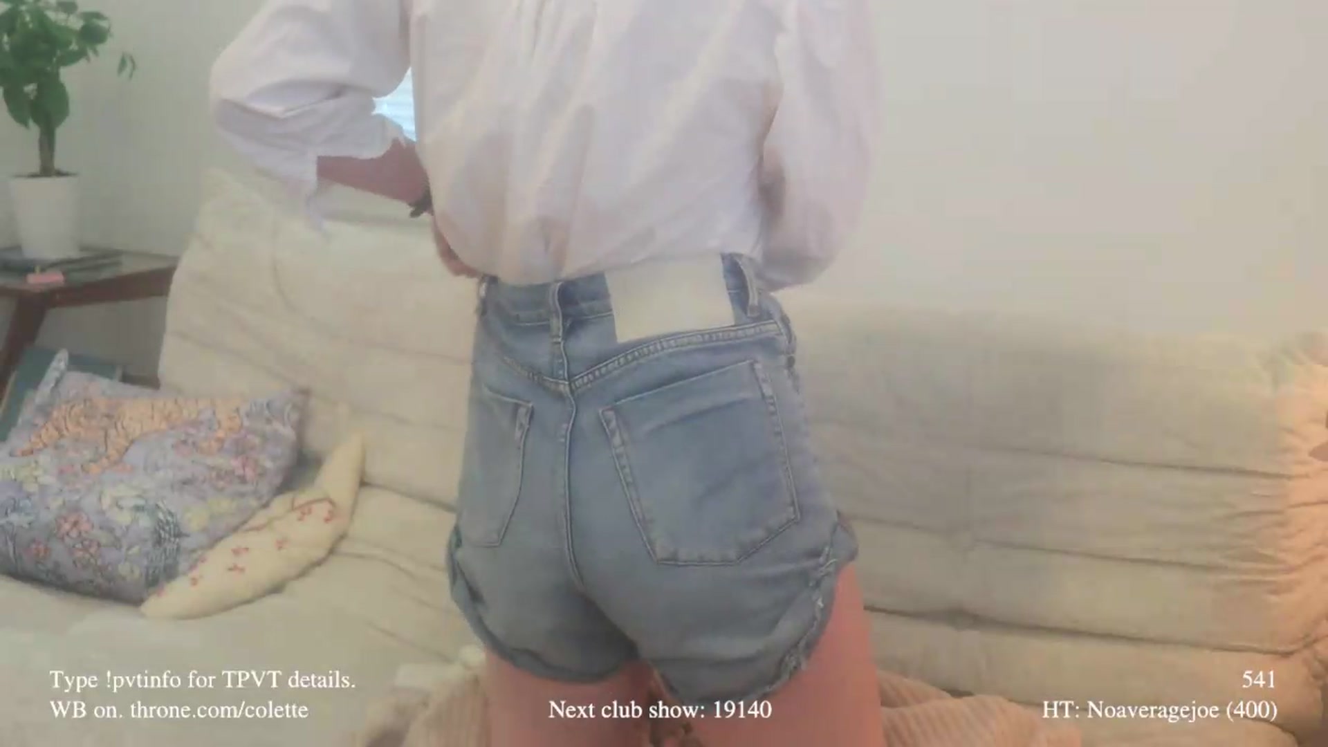 Gallery image thumbnail from colette's myfreecams stream on, 05/19/2026, 19:09 image 6 of 20