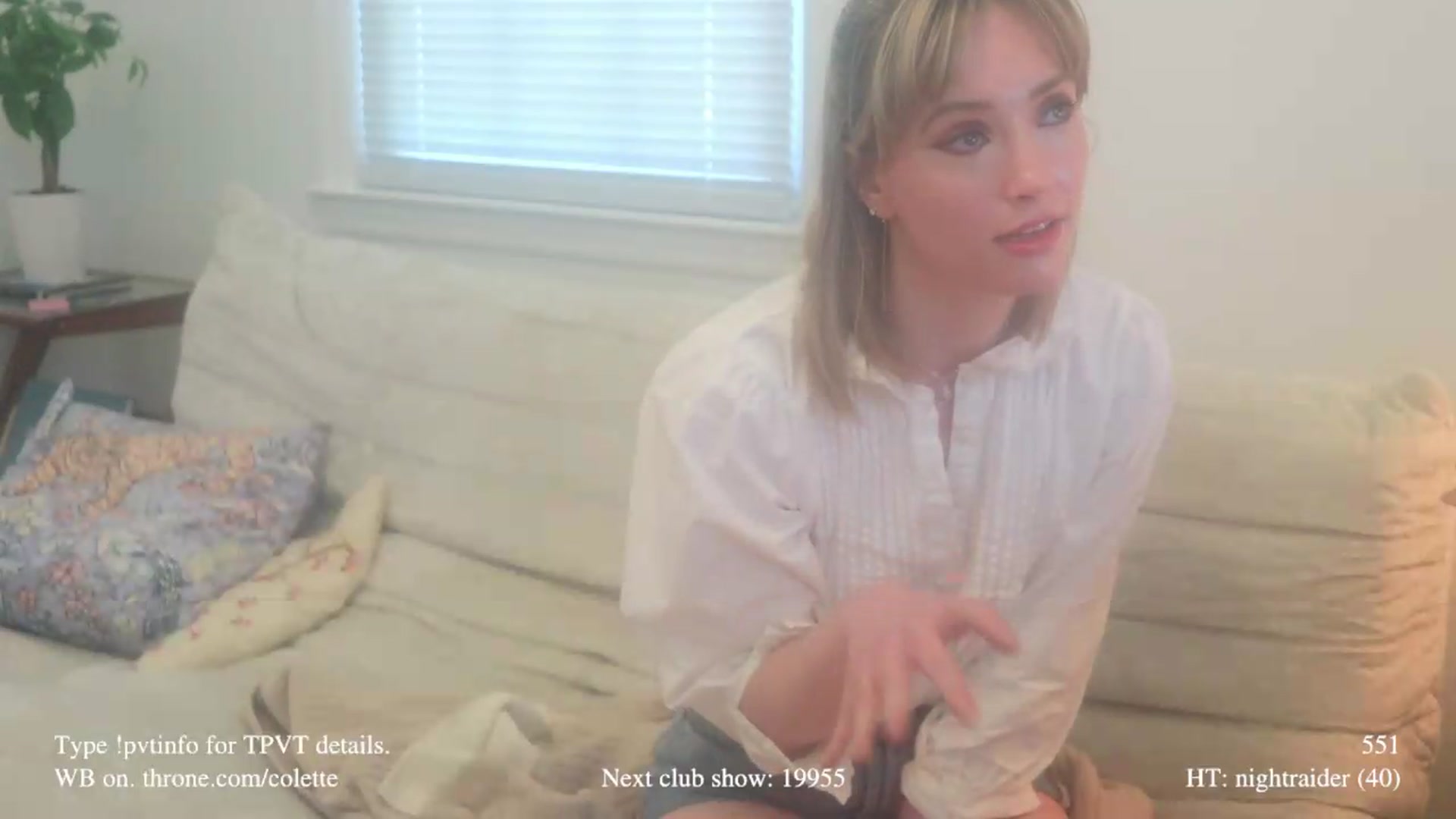 Gallery image thumbnail from colette's myfreecams stream on, 05/19/2026, 19:09 image 3 of 20