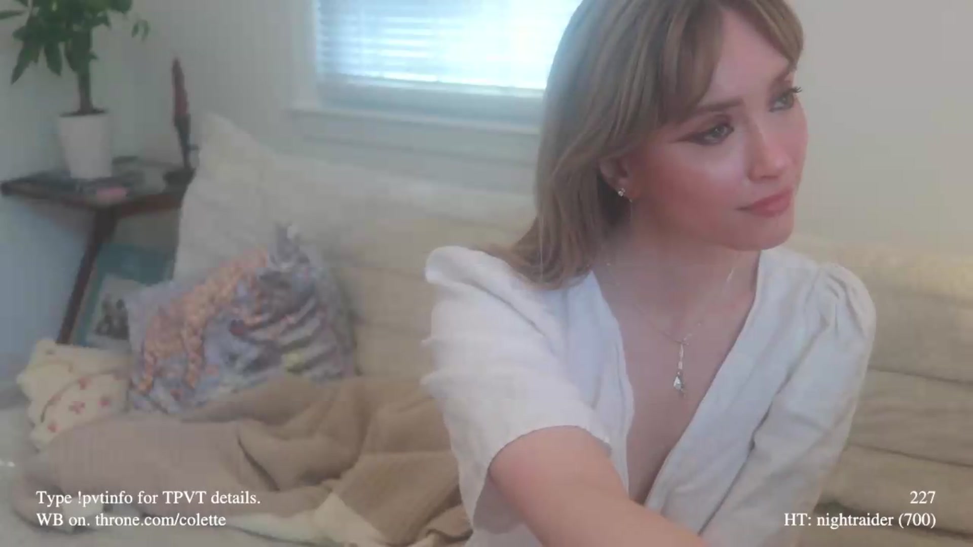 Gallery image thumbnail from colette's myfreecams stream on, 06/11/2026, 21:12 image 9 of 20