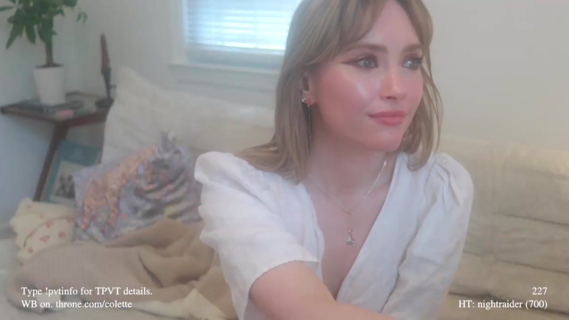 Gallery image thumbnail from colette's myfreecams stream on, 06/11/2026, 21:12 image 8 of 20