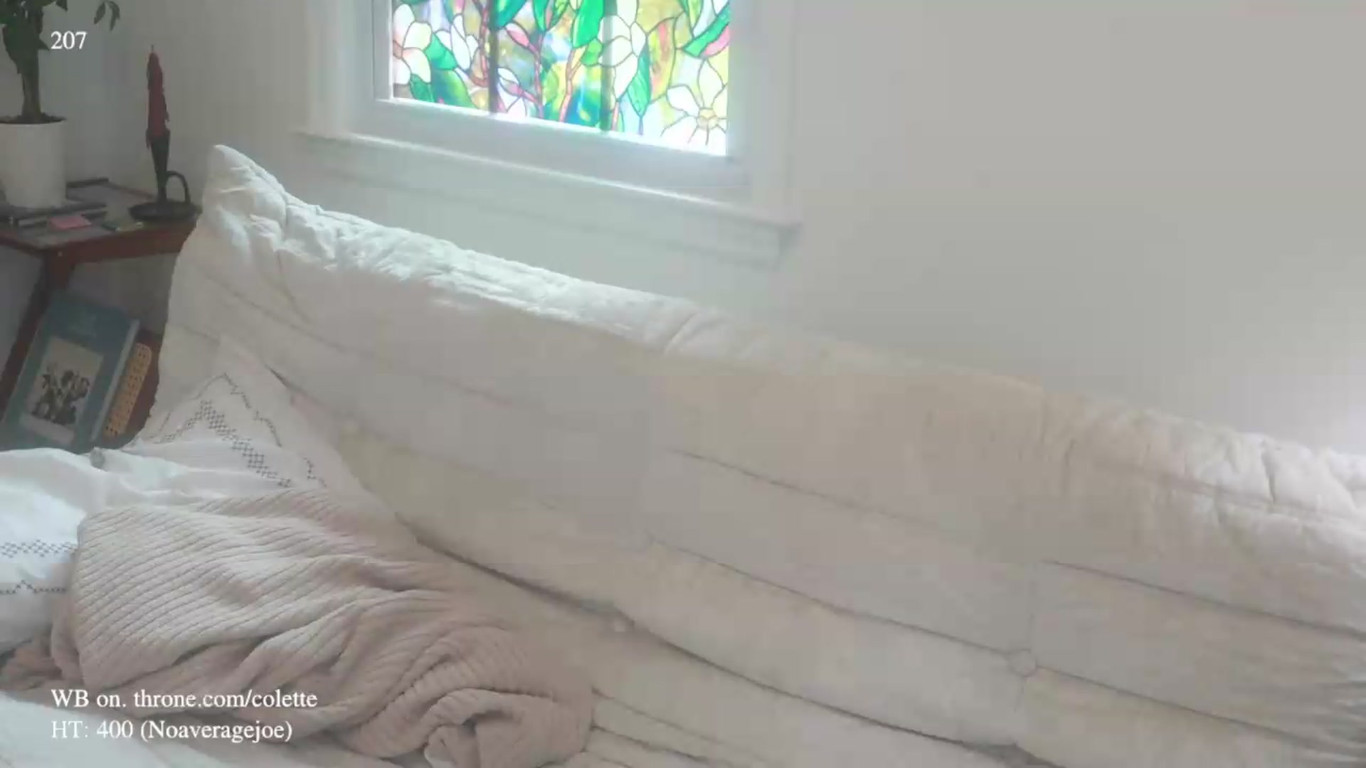 Gallery image thumbnail from colette's myfreecams stream on, 06/19/2026, 19:24 image 17 of 20