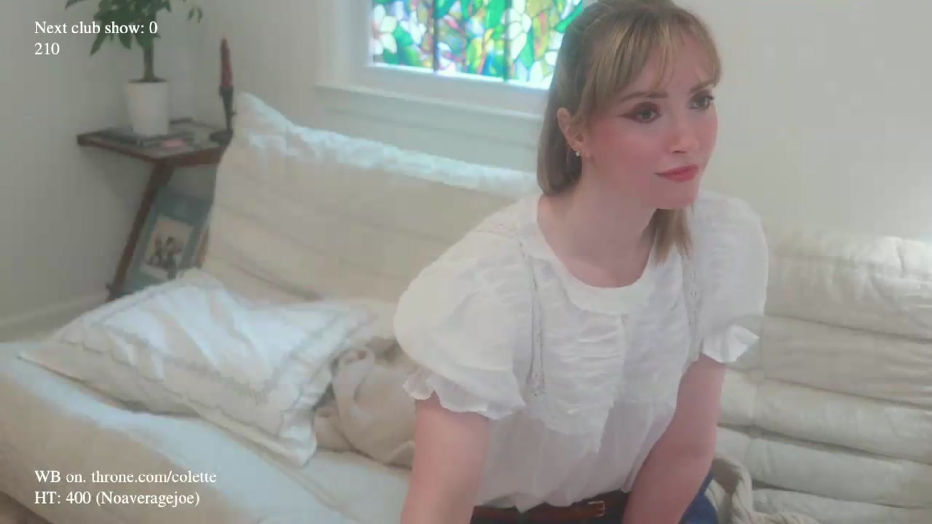 Gallery image thumbnail from colette's myfreecams stream on, 06/25/2026, 20:33 image 13 of 20
