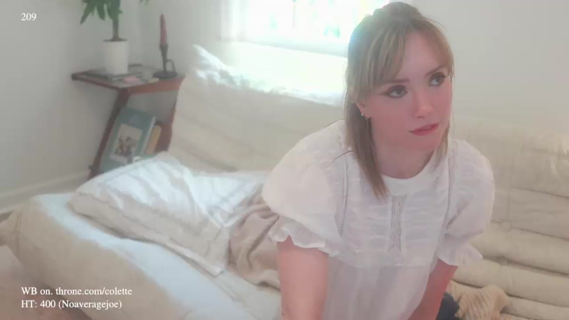 Gallery image thumbnail from colette's myfreecams stream on, 06/25/2026, 20:33 image 19 of 20
