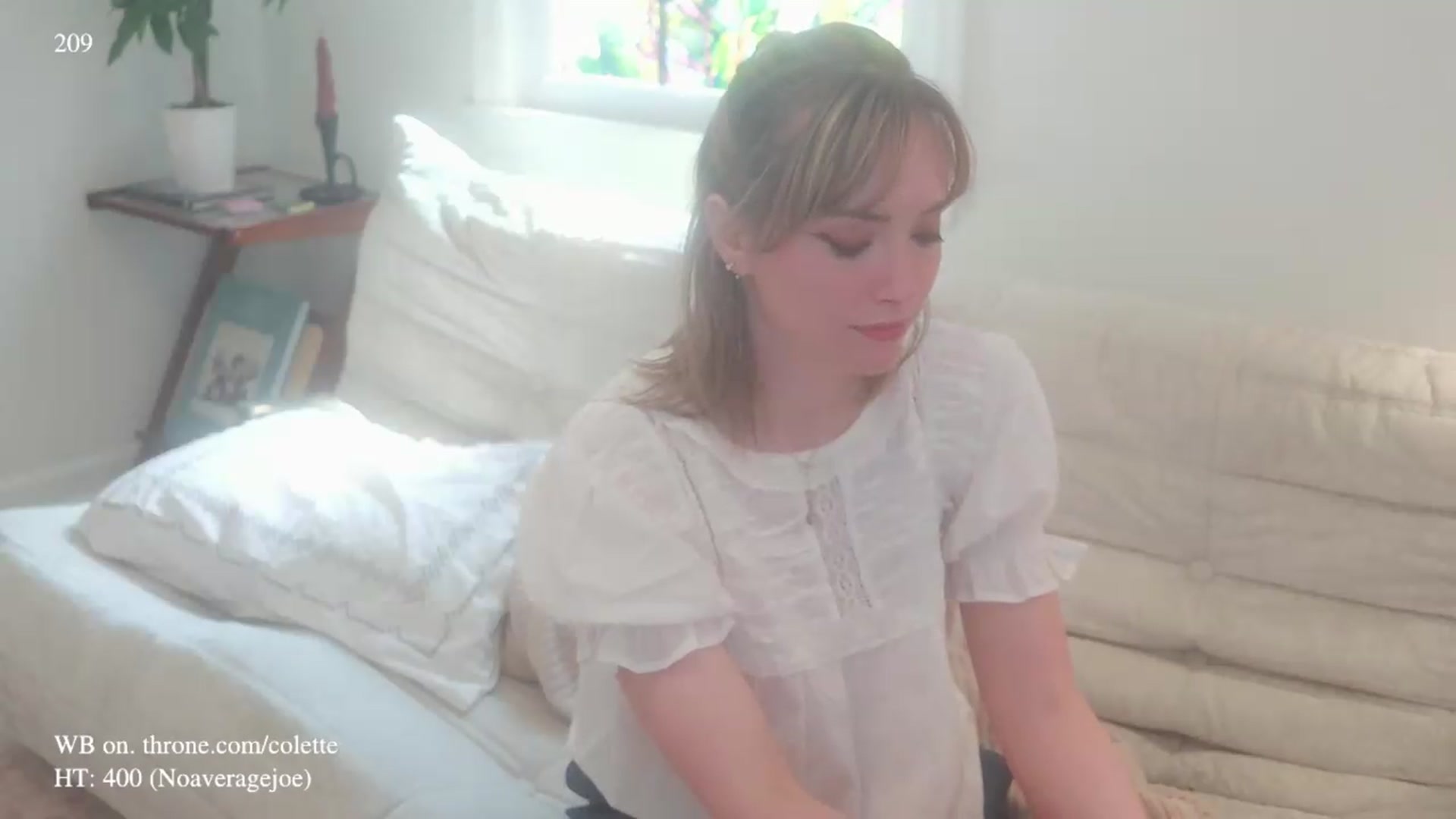 Gallery image thumbnail from colette's myfreecams stream on, 06/25/2026, 21:28 image 3 of 20