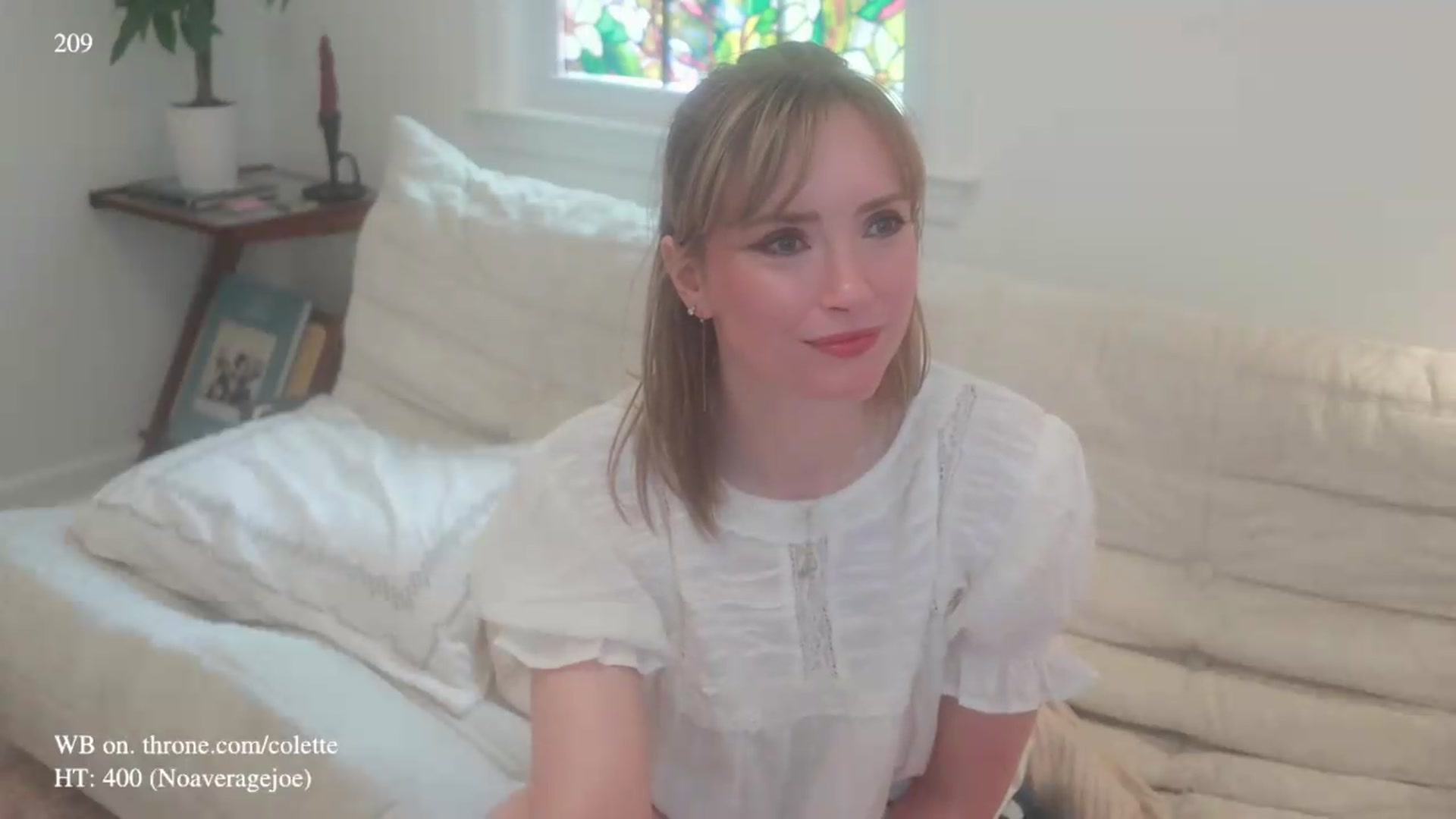 Gallery image thumbnail from colette's myfreecams stream on, 06/25/2026, 21:28 image 18 of 20
