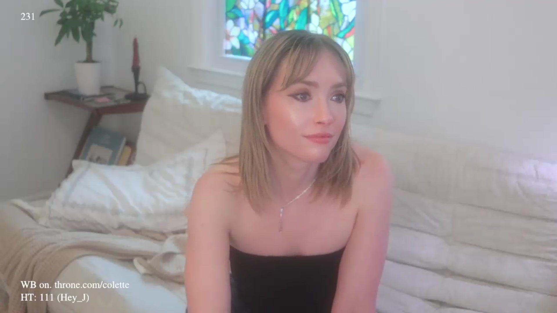 Gallery image thumbnail from colette's myfreecams stream on, 06/30/2026, 19:34 image 12 of 20