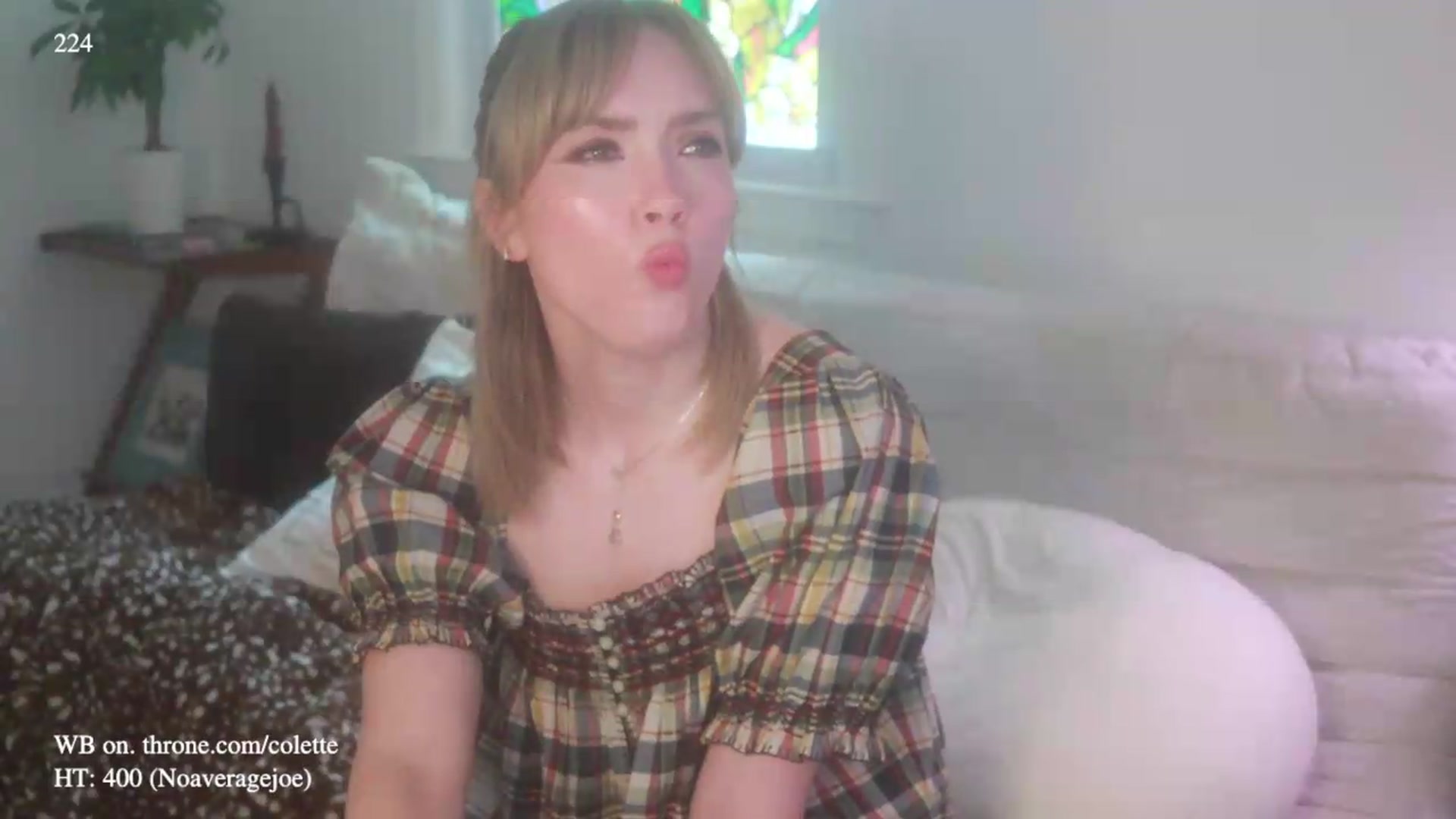 Gallery image thumbnail from colette's myfreecams stream on, 07/29/2026, 17:51 image 16 of 20