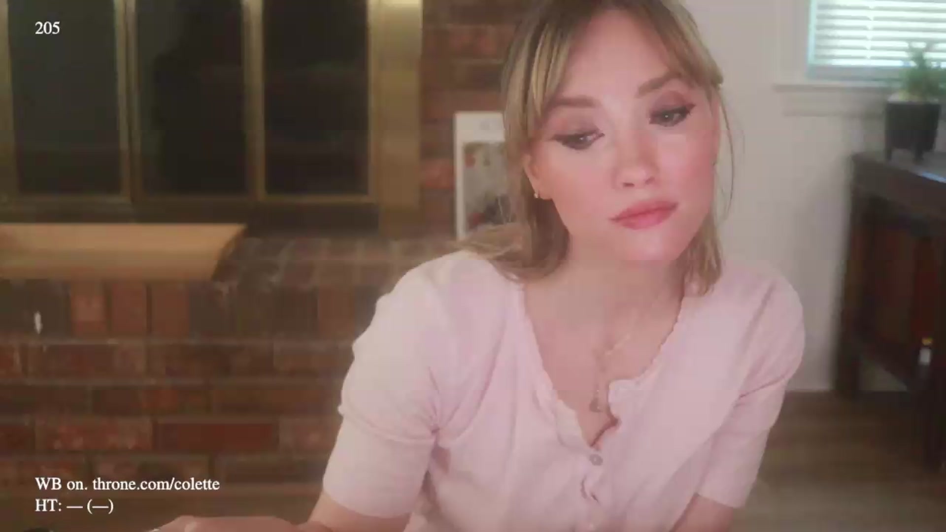 Gallery image thumbnail from colette's myfreecams stream on, 07/31/2026, 20:38 image 1 of 20