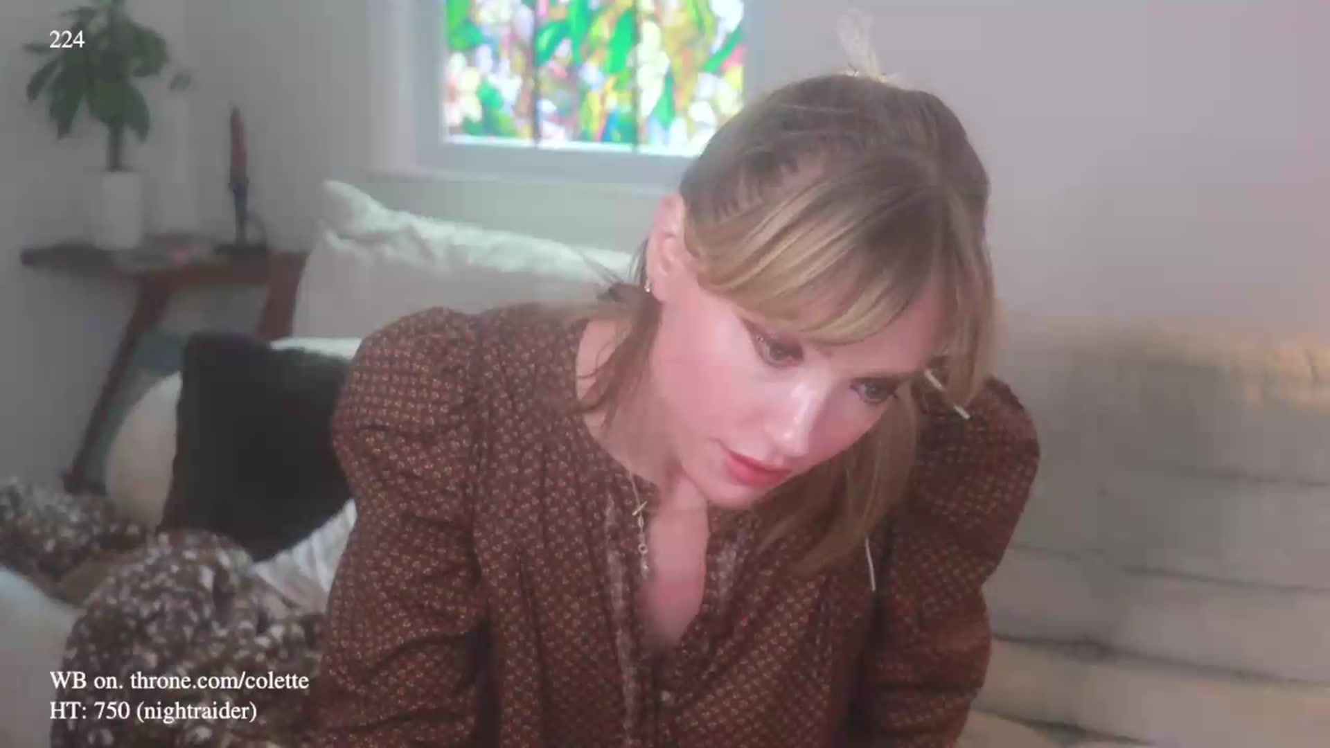 Gallery image thumbnail from colette's myfreecams stream on, 08/06/2026, 19:32 image 18 of 20