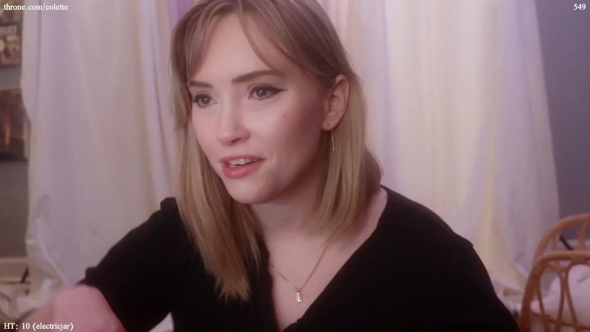Gallery image thumbnail from coletteclaude's myfreecams stream on, 06/04/2024, 18:25 image 3 of 20