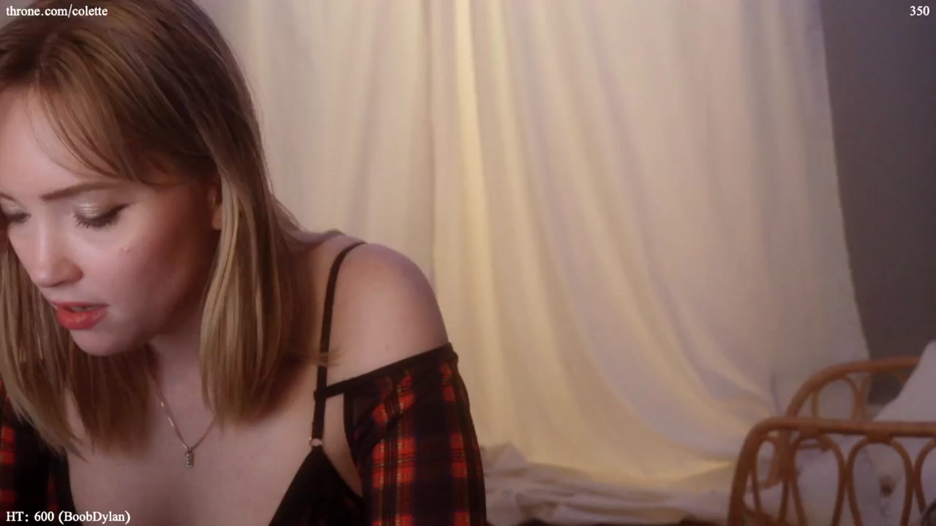 Gallery image thumbnail from coletteclaude's myfreecams stream on, 06/05/2024, 19:44 image 11 of 20