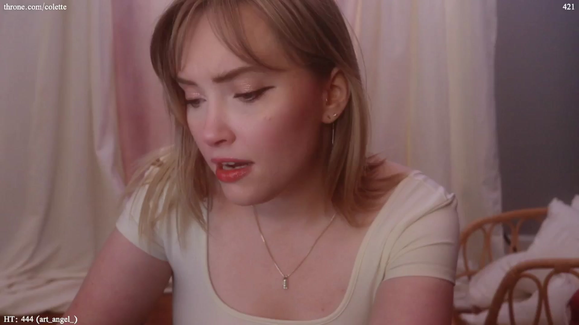 Gallery image thumbnail from coletteclaude's myfreecams stream on, 06/07/2024, 19:38 image 9 of 20