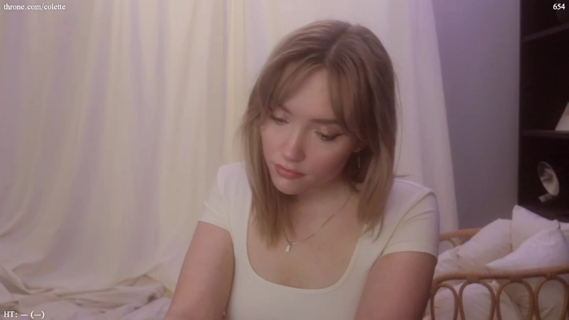 Gallery image thumbnail from coletteclaude's myfreecams stream on, 06/21/2024, 20:21 image 3 of 20
