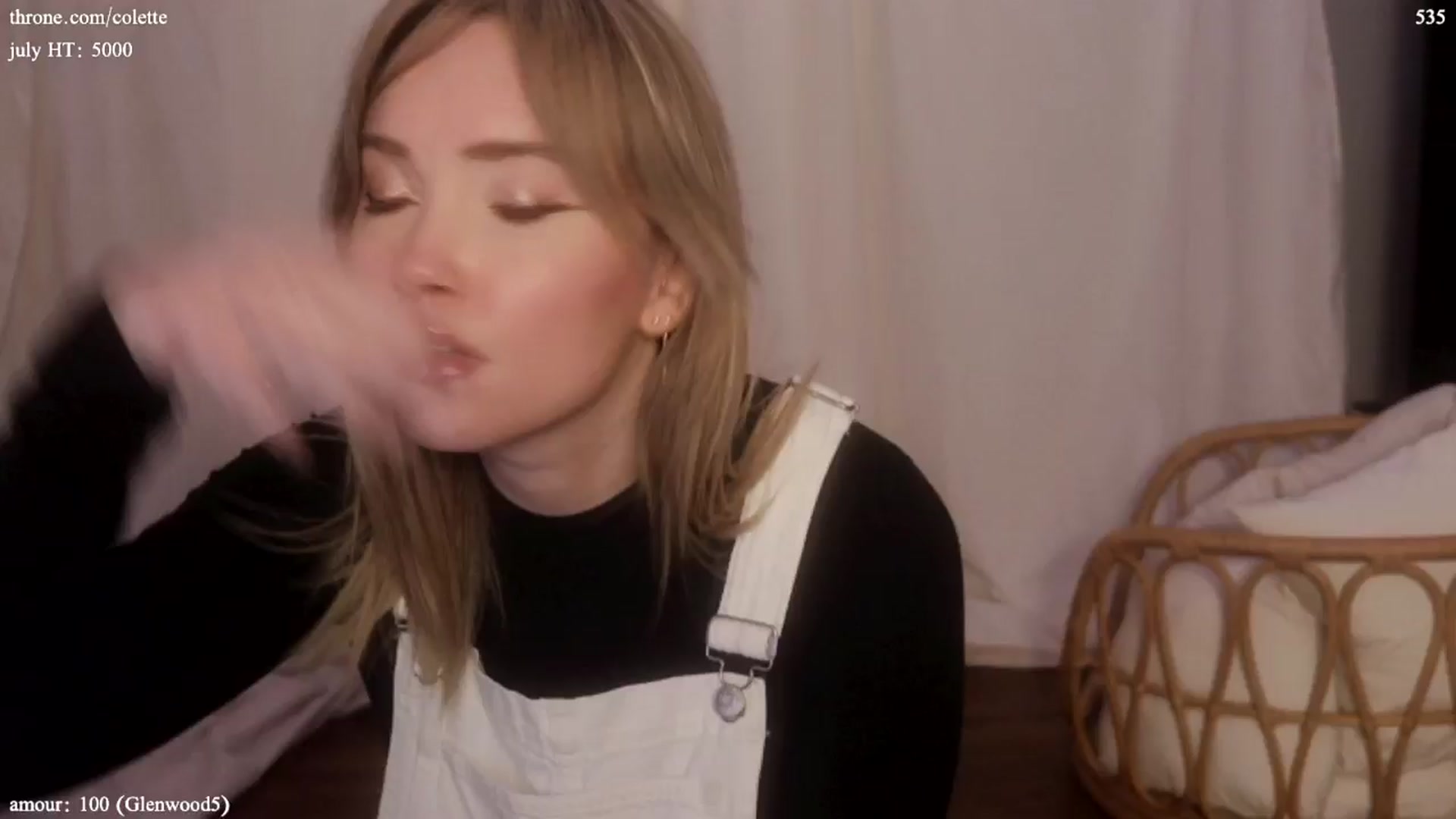 Gallery image thumbnail from coletteclaude's myfreecams stream on, 07/11/2024, 19:32 image 6 of 20