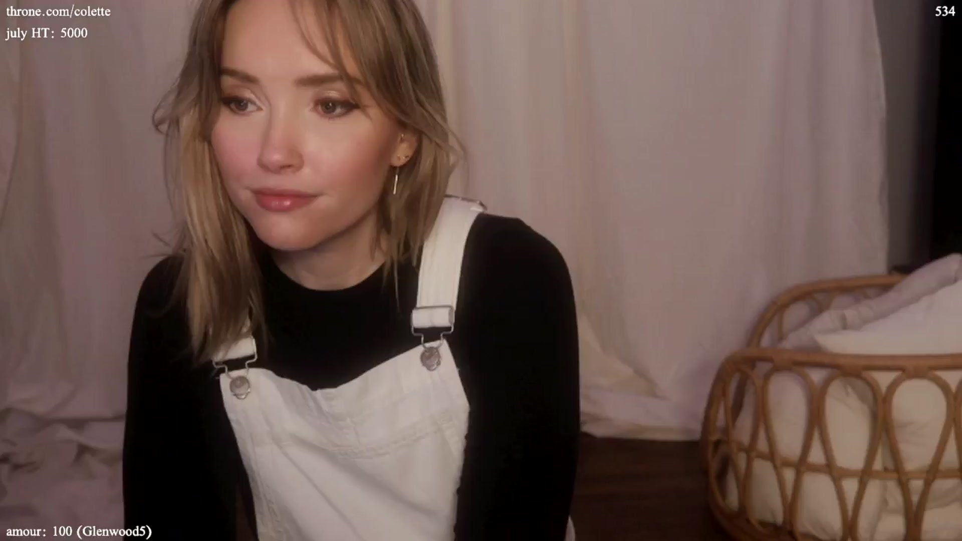 Gallery image thumbnail from coletteclaude's myfreecams stream on, 07/11/2024, 19:32 image 3 of 20