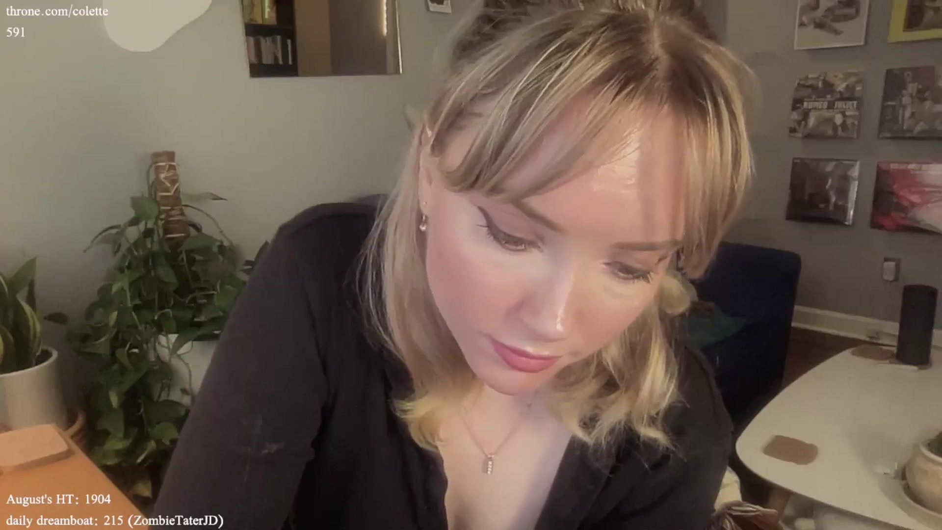 Gallery image thumbnail from coletteclaude's myfreecams stream on, 08/05/2024, 18:47 image 10 of 20