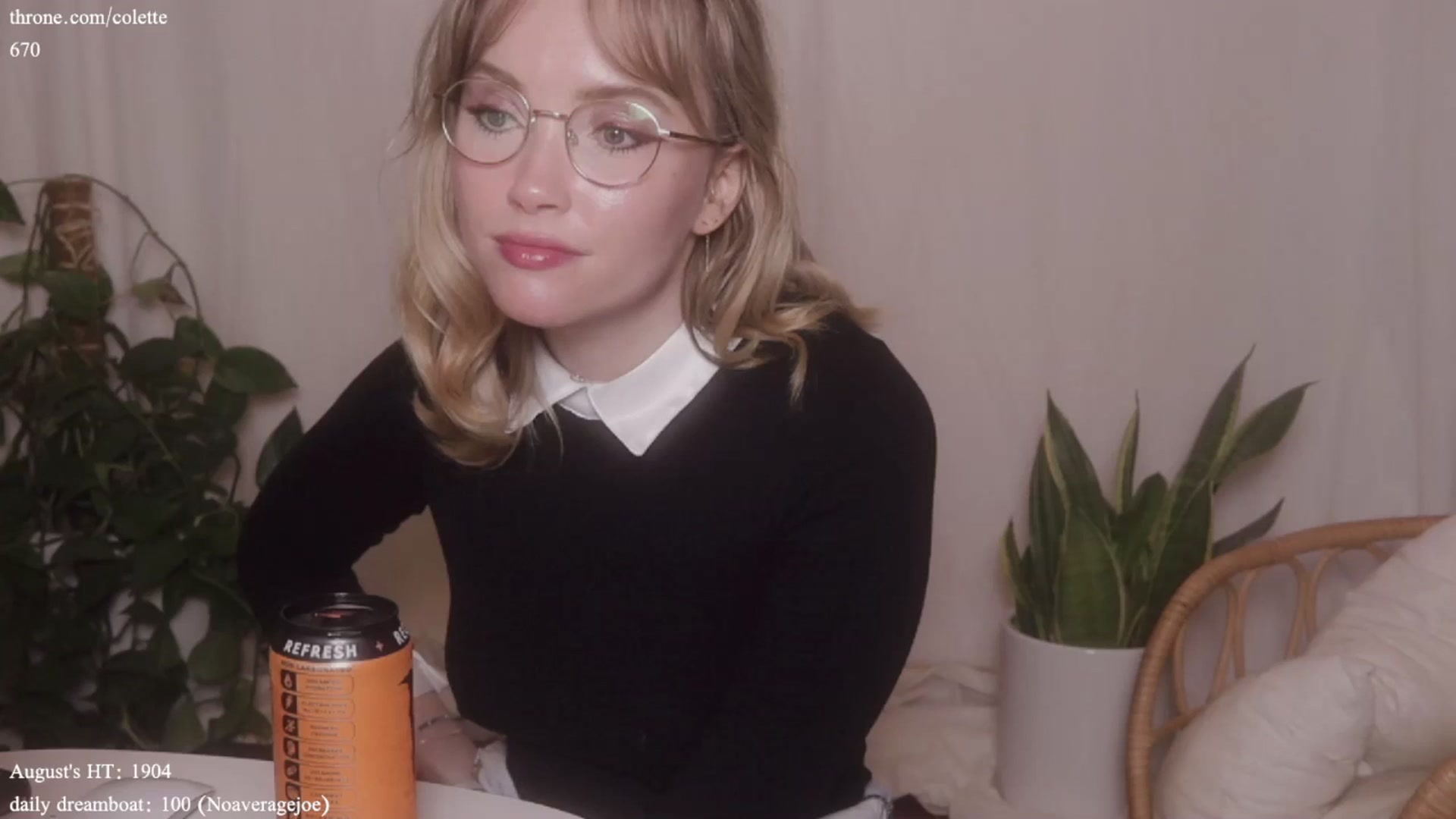 Gallery image thumbnail from coletteclaude's myfreecams stream on, 08/06/2024, 19:01 image 4 of 20