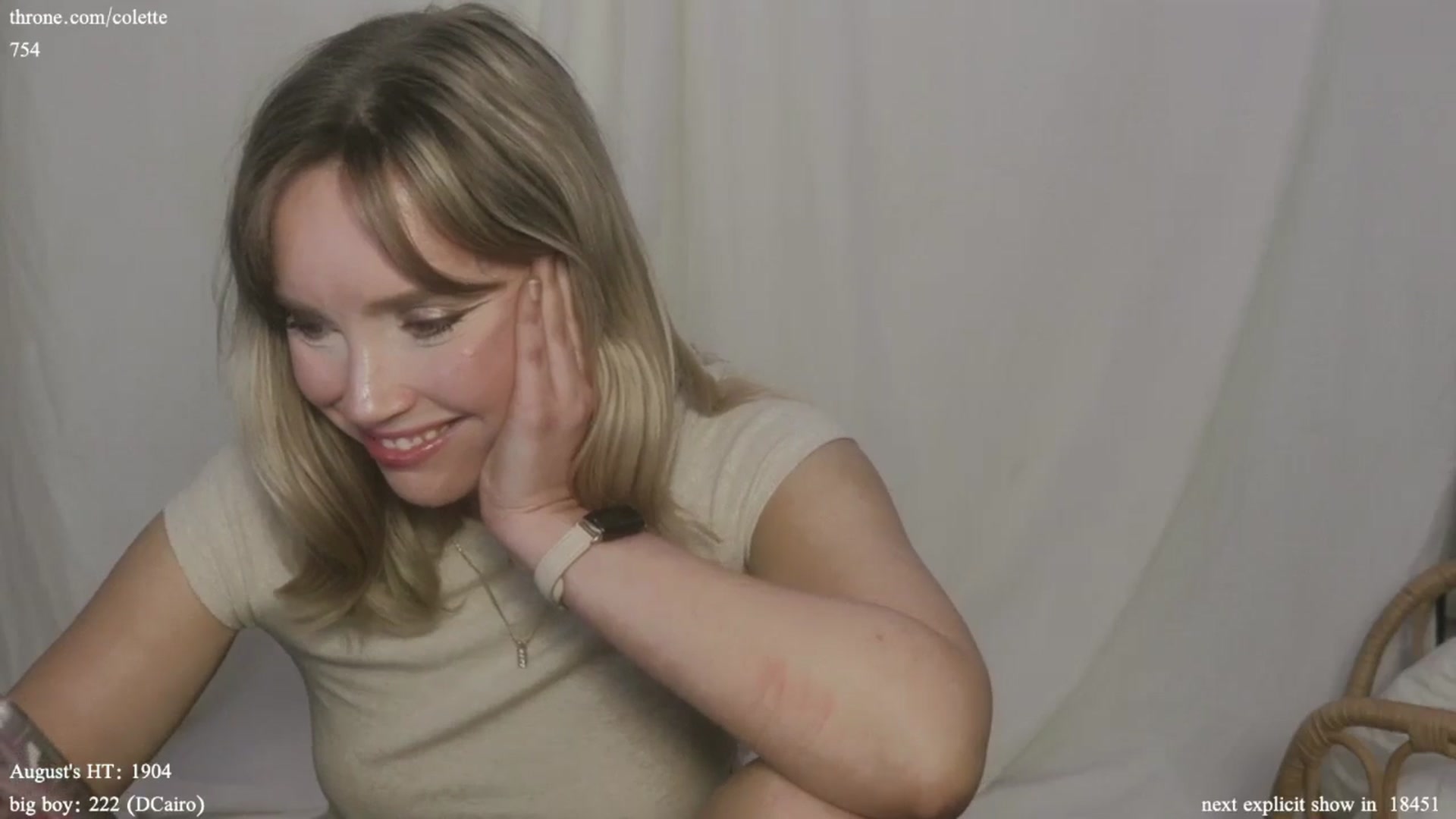 Gallery image thumbnail from coletteclaude's myfreecams stream on, 08/12/2024, 20:27 image 17 of 20