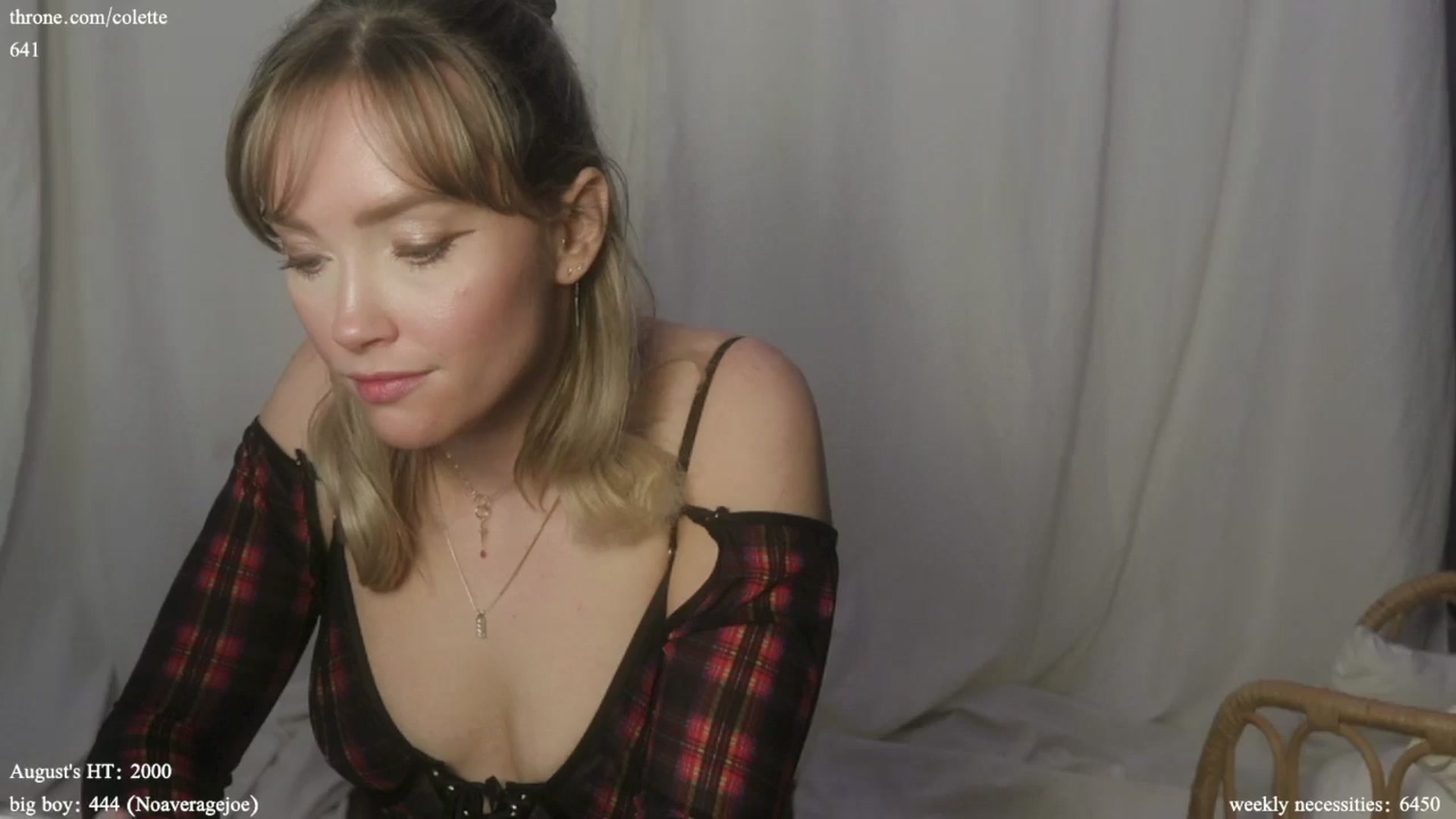 Gallery image thumbnail from coletteclaude's myfreecams stream on, 08/23/2024, 20:11 image 19 of 20
