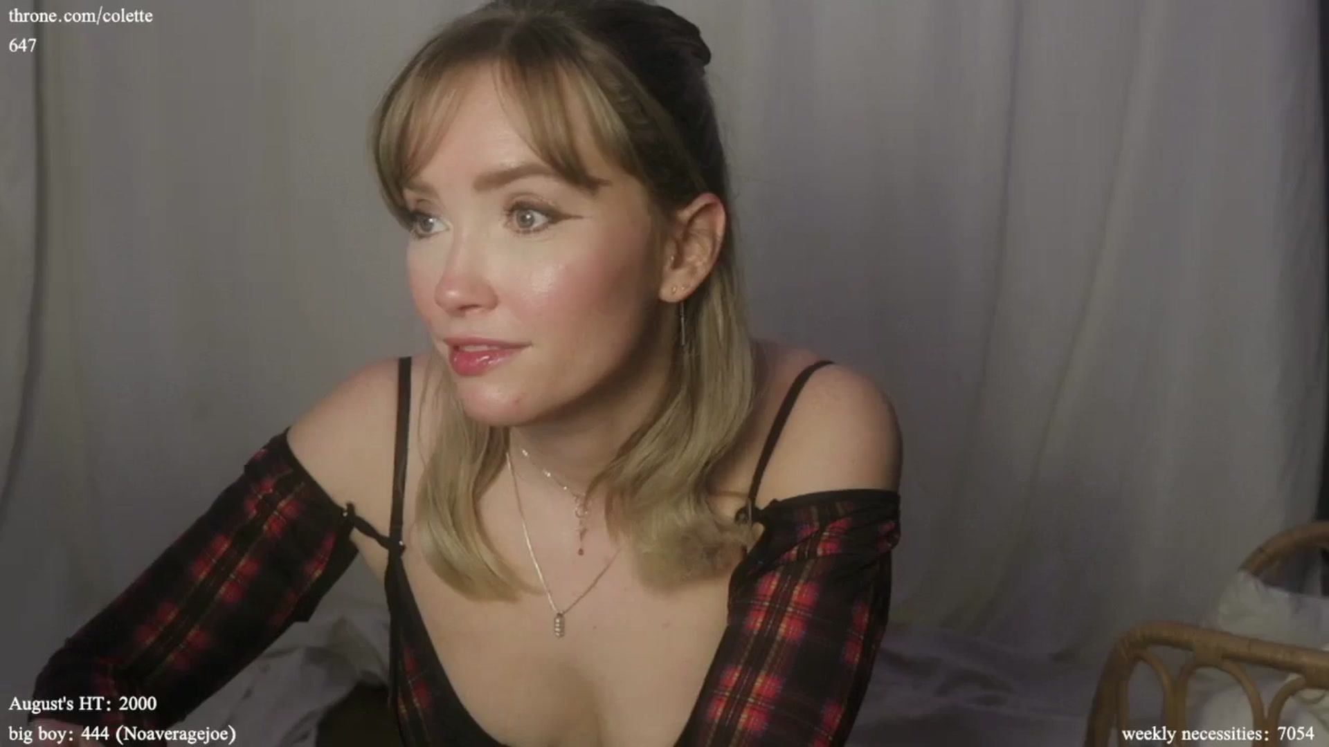 Gallery image thumbnail from coletteclaude's myfreecams stream on, 08/23/2024, 20:11 image 10 of 20