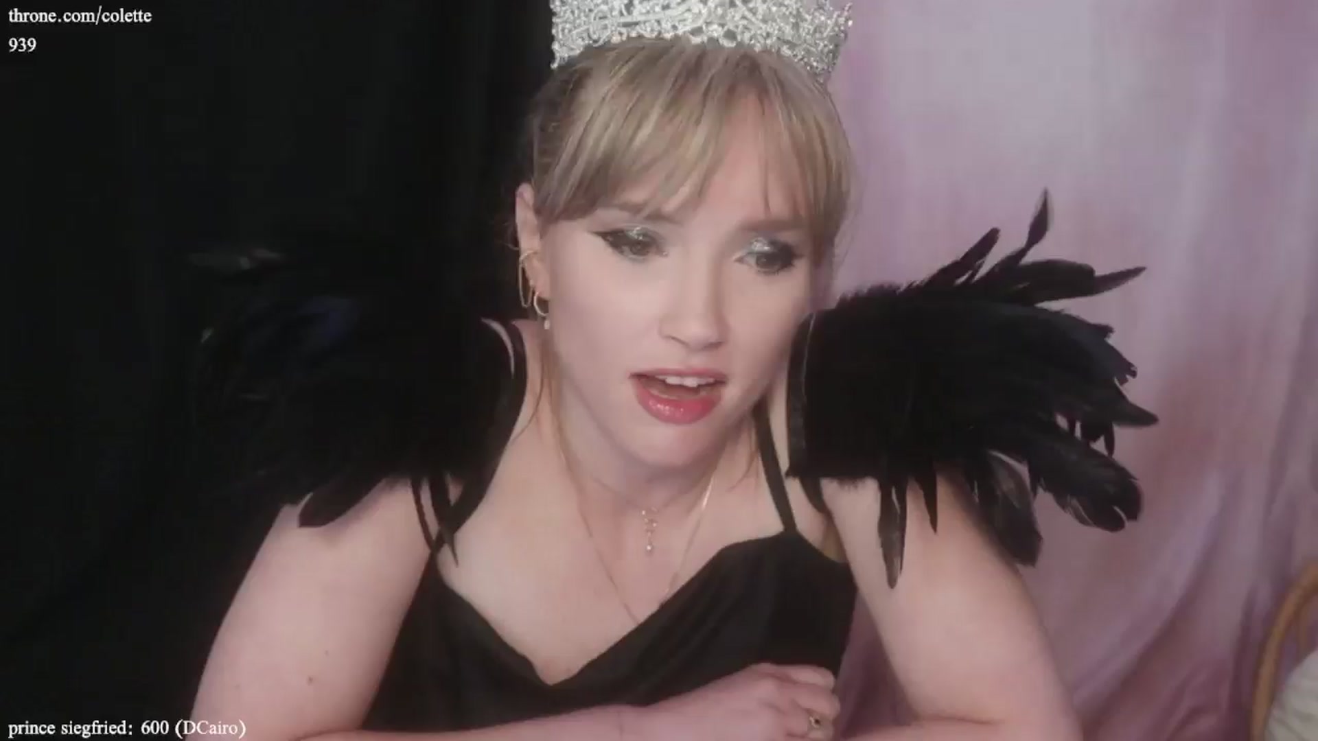 Gallery image thumbnail from coletteclaude's myfreecams stream on, 10/28/2024, 20:27 image 16 of 20