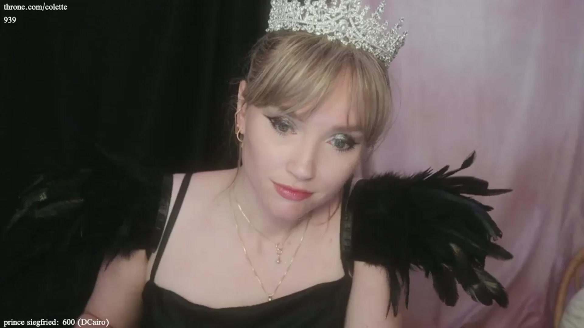 Gallery image thumbnail from coletteclaude's myfreecams stream on, 10/28/2024, 20:27 image 14 of 20