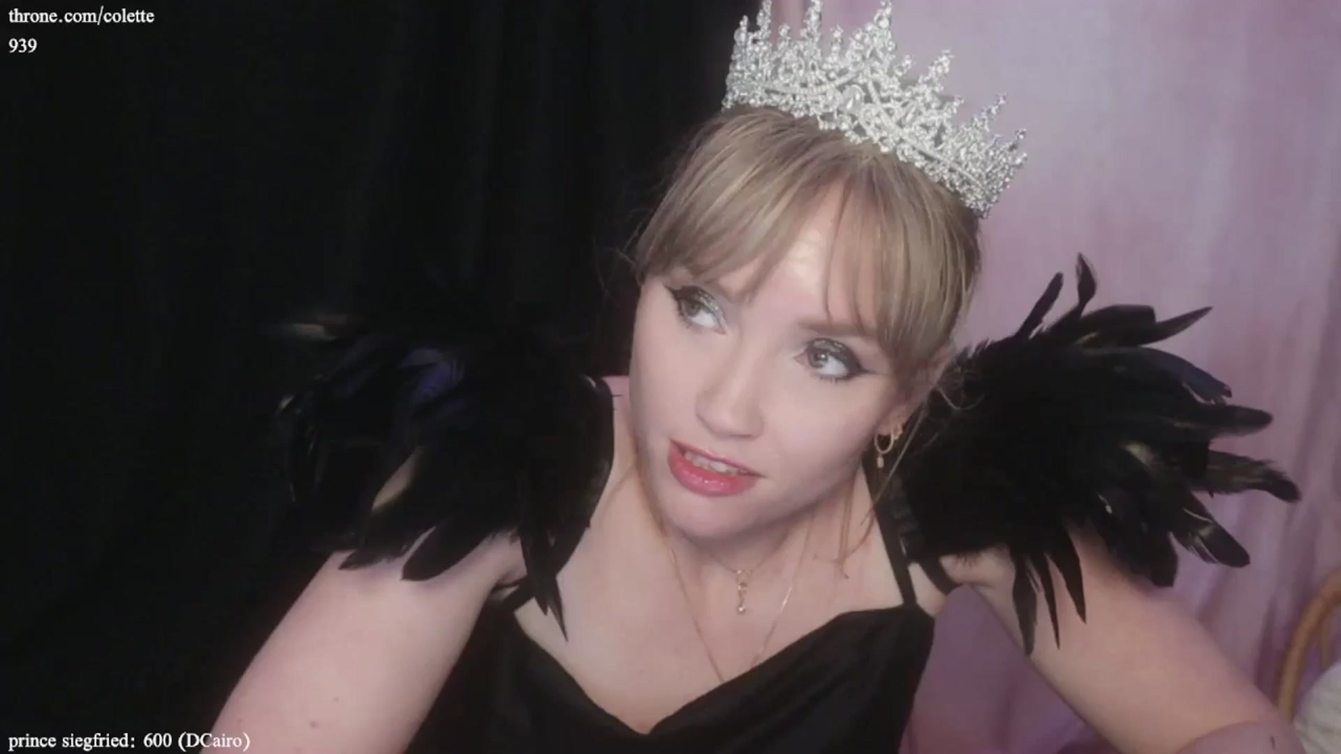 Gallery image thumbnail from coletteclaude's myfreecams stream on, 10/28/2024, 20:27 image 17 of 20