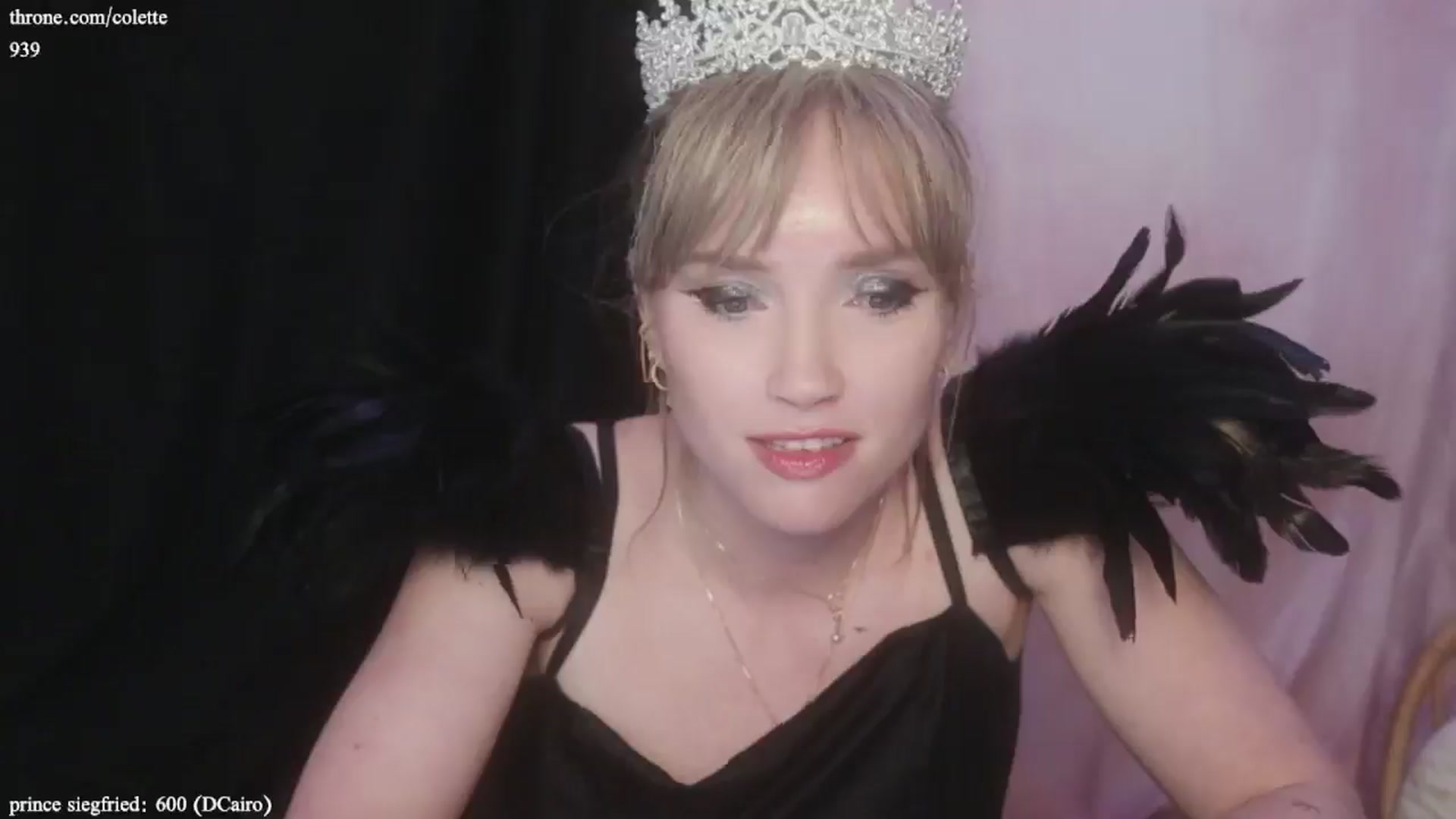 Gallery image thumbnail from coletteclaude's myfreecams stream on, 10/28/2024, 20:27 image 18 of 20