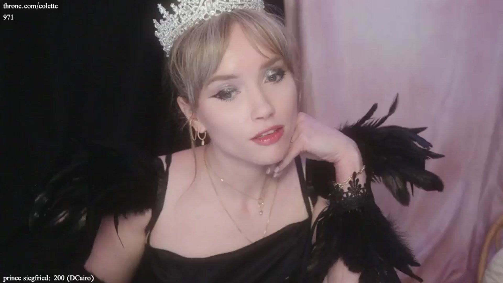 Gallery image thumbnail from coletteclaude's myfreecams stream on, 10/28/2024, 20:27 image 3 of 20