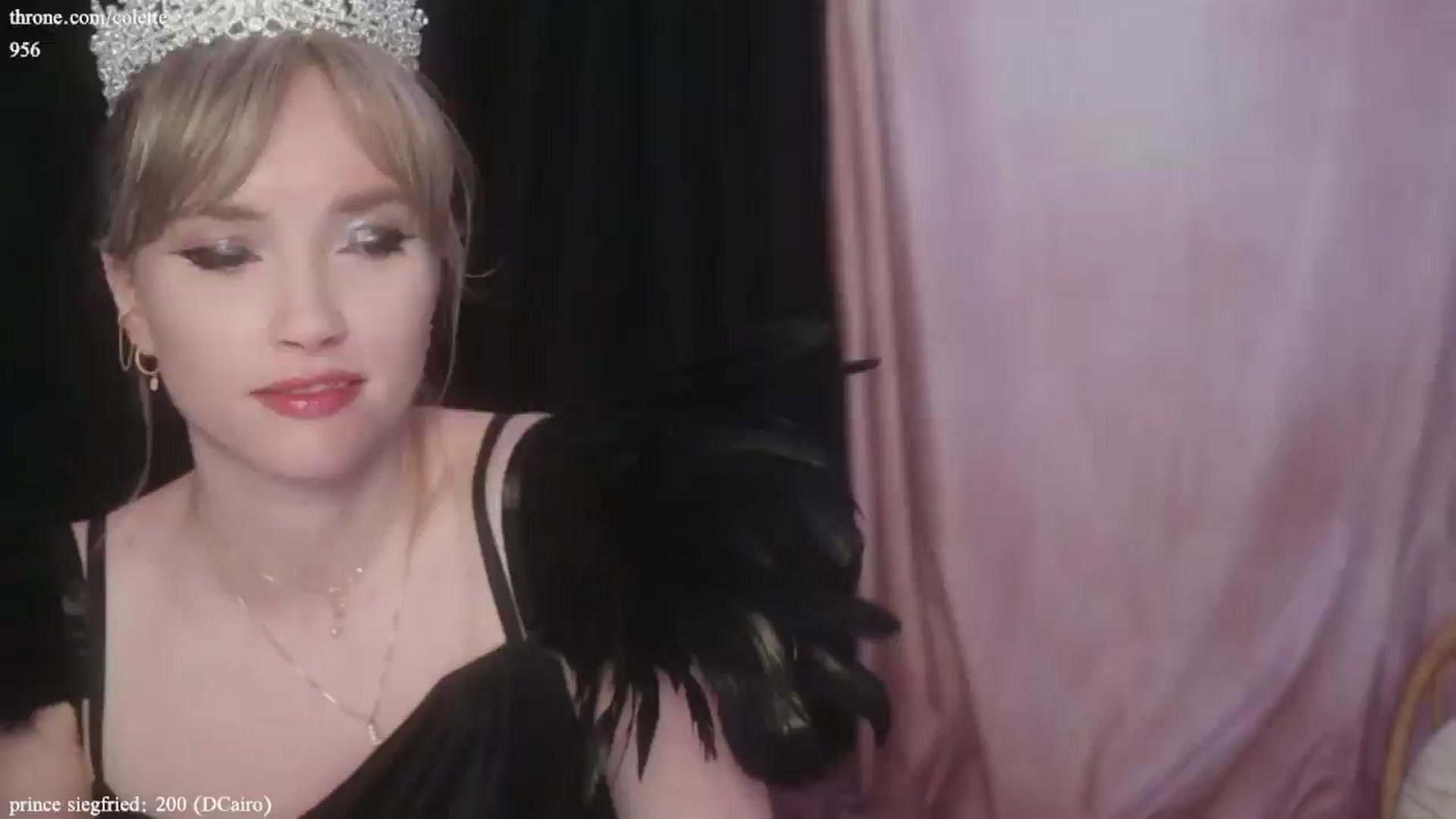 Gallery image thumbnail from coletteclaude's myfreecams stream on, 10/28/2024, 20:27 image 8 of 20