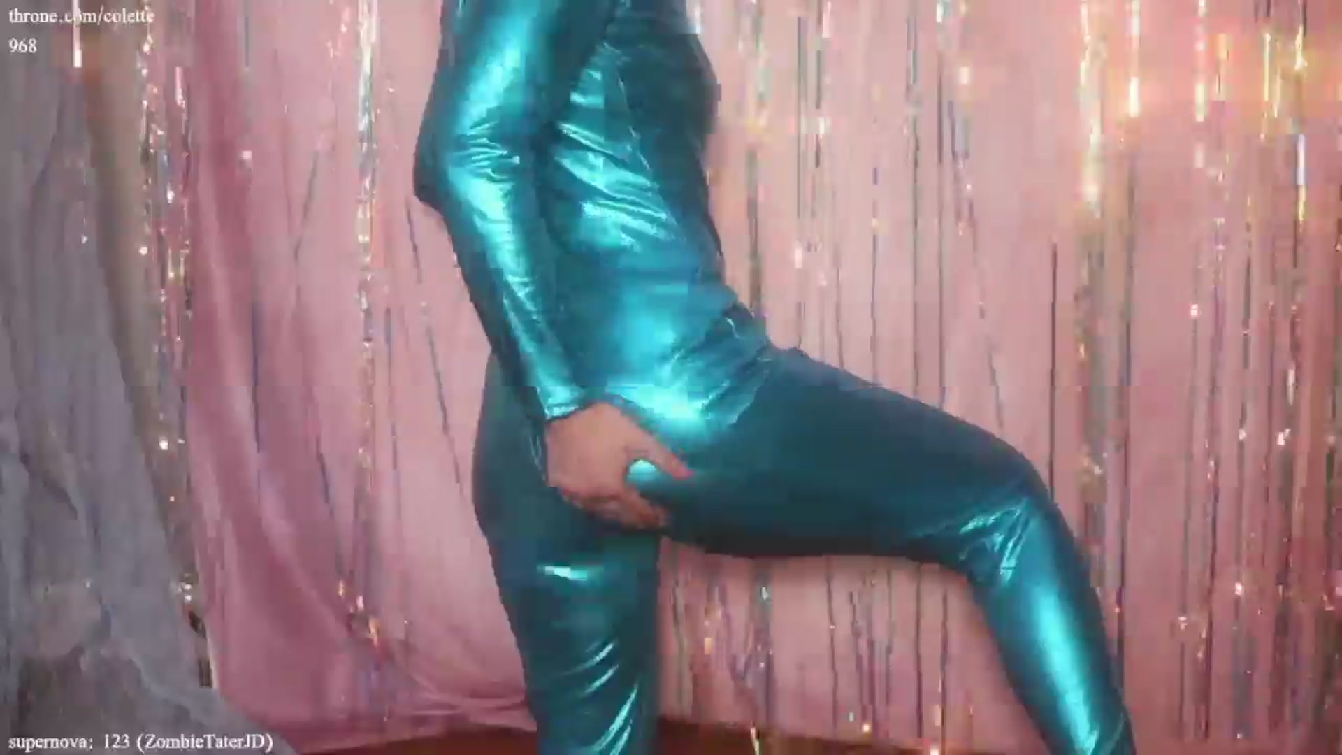 Gallery image thumbnail from coletteclaude's myfreecams stream on, 10/30/2024, 17:39 image 9 of 20