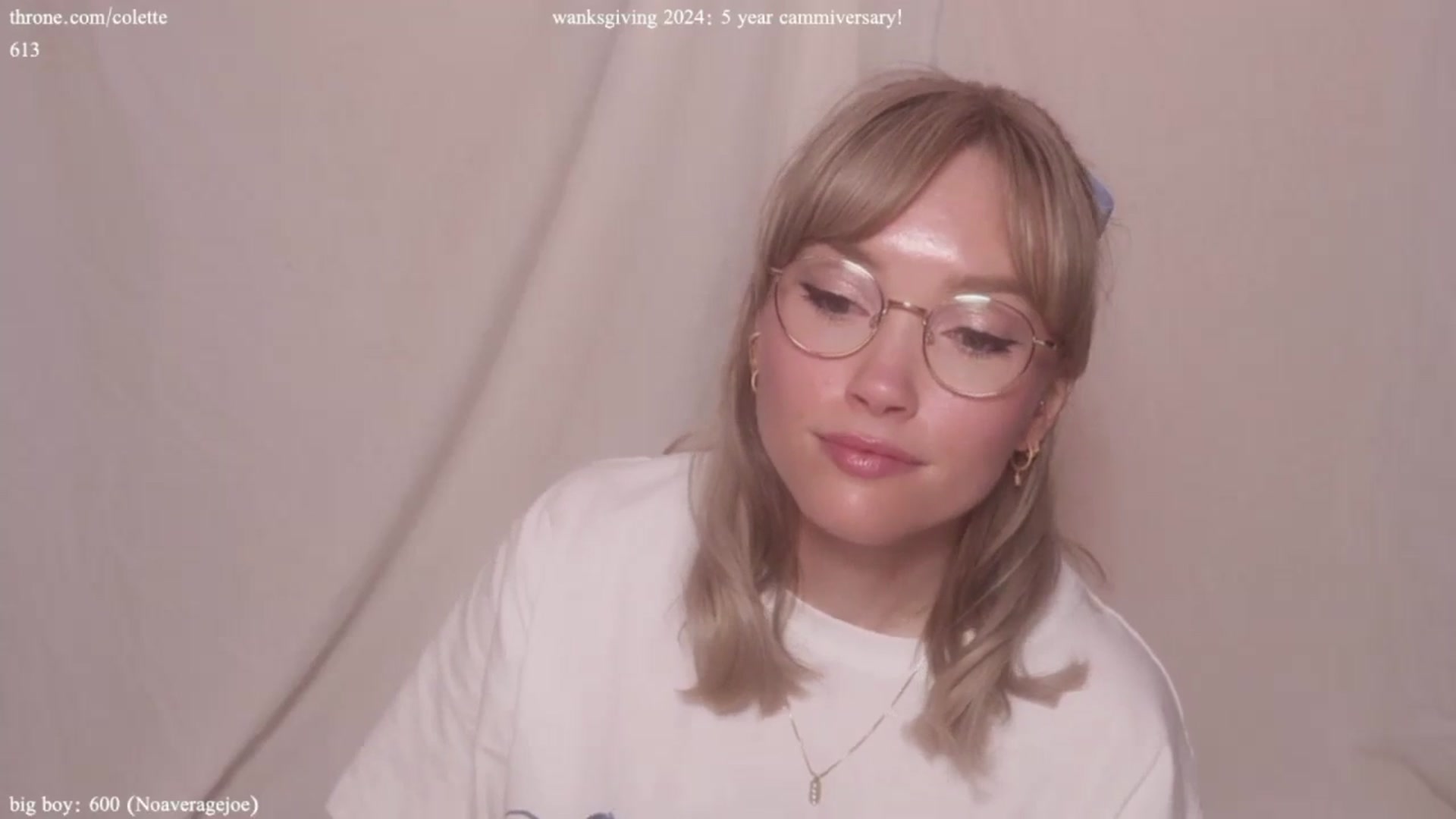 Gallery image thumbnail from coletteclaude's myfreecams stream on, 11/01/2024, 18:20 image 16 of 20