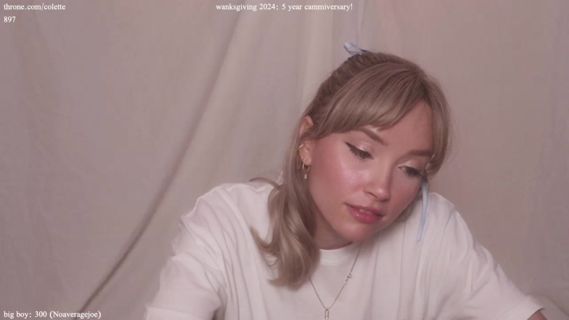 Gallery image thumbnail from coletteclaude's myfreecams stream on, 11/01/2024, 18:20 image 2 of 20