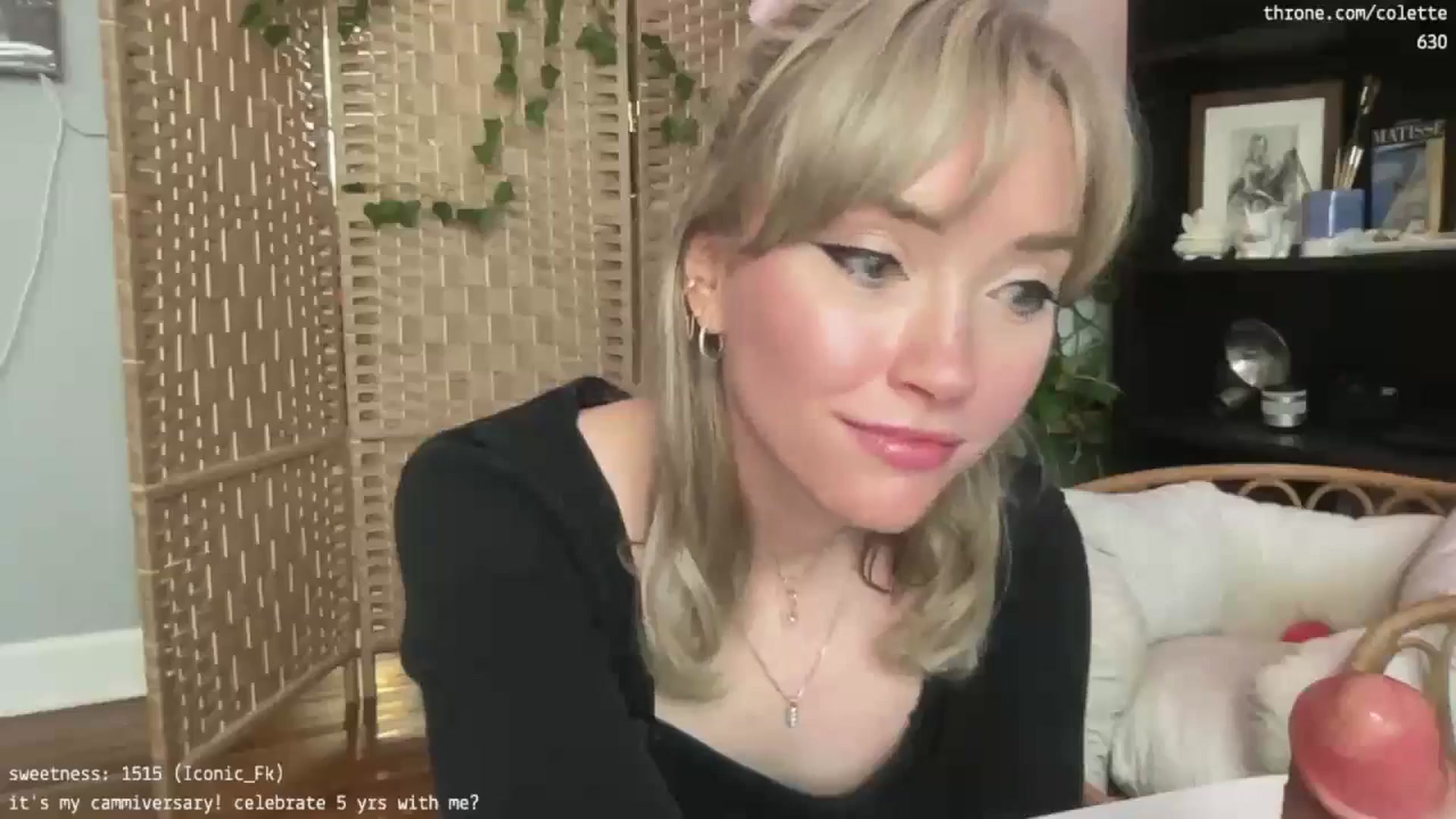 Gallery image thumbnail from coletteclaude's myfreecams stream on, 11/08/2024, 22:04 image 8 of 20