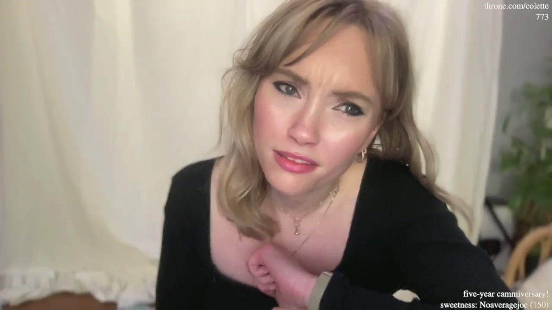 Gallery image thumbnail from coletteclaude's myfreecams stream on, 11/11/2024, 21:39 image 20 of 20