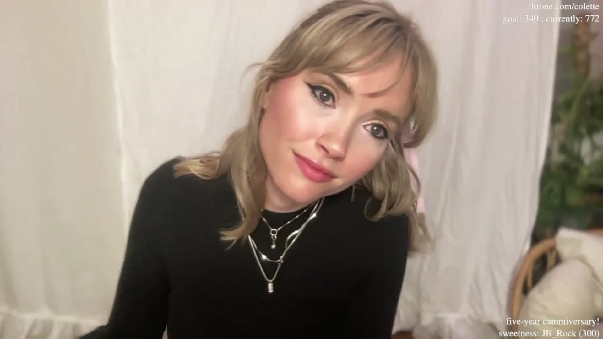 Gallery image thumbnail from coletteclaude's myfreecams stream on, 11/12/2024, 21:42 image 9 of 20
