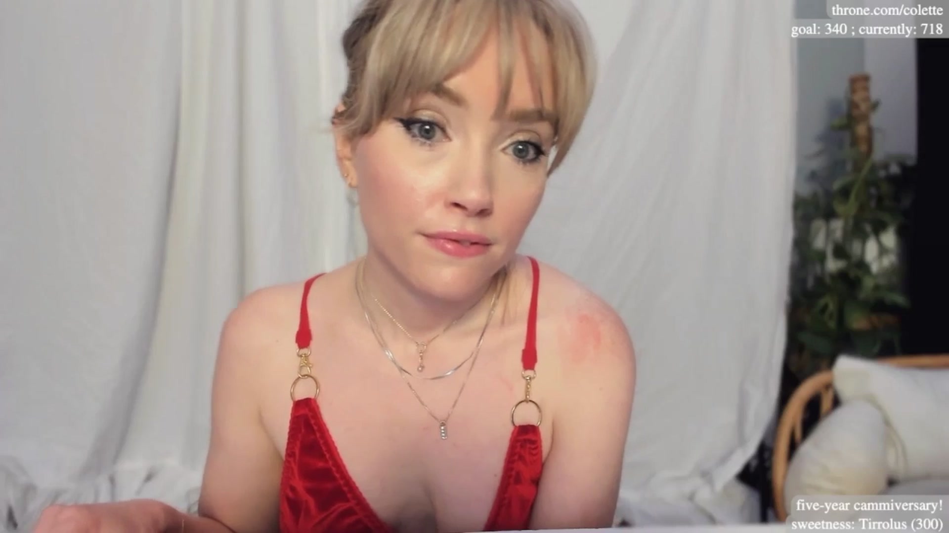 Gallery image thumbnail from coletteclaude's myfreecams stream on, 11/15/2024, 20:48 image 16 of 20