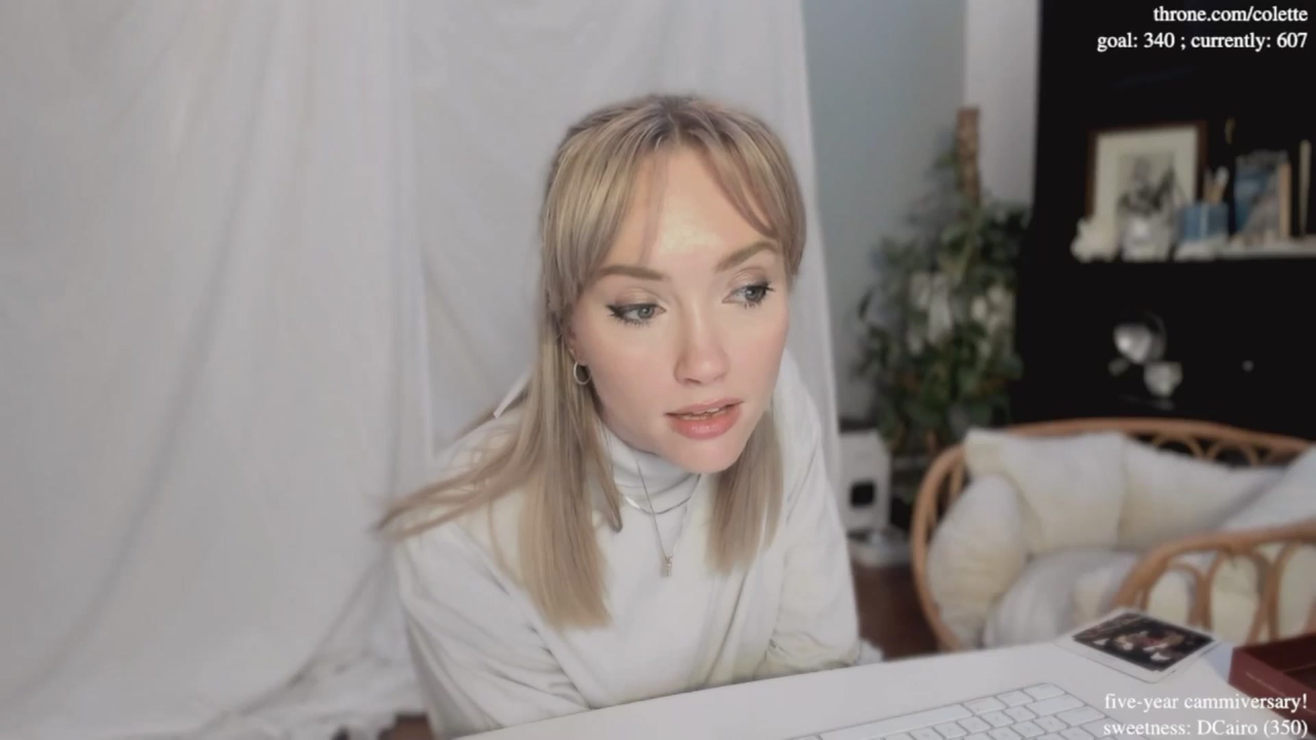 Gallery image thumbnail from coletteclaude's myfreecams stream on, 11/18/2024, 21:26 image 9 of 20