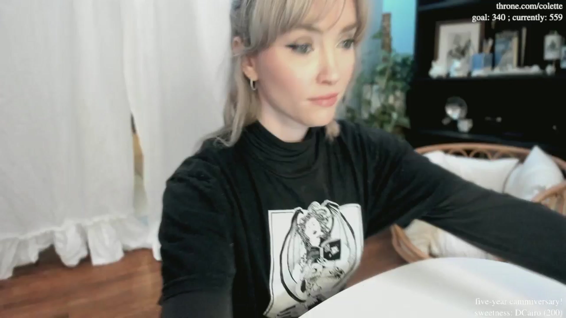Gallery image thumbnail from coletteclaude's myfreecams stream on, 11/20/2024, 21:08 image 8 of 20