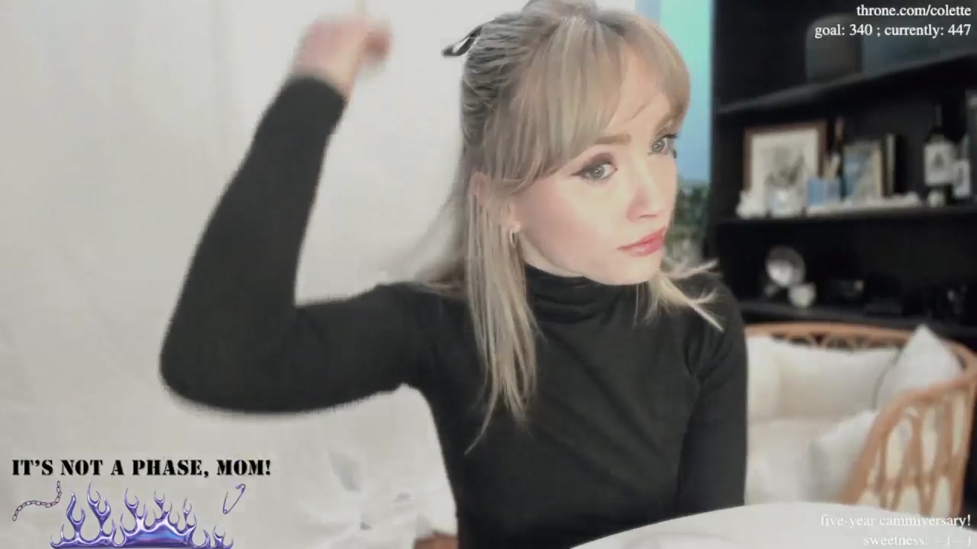 Gallery image thumbnail from coletteclaude's myfreecams stream on, 11/25/2024, 18:22 image 4 of 20