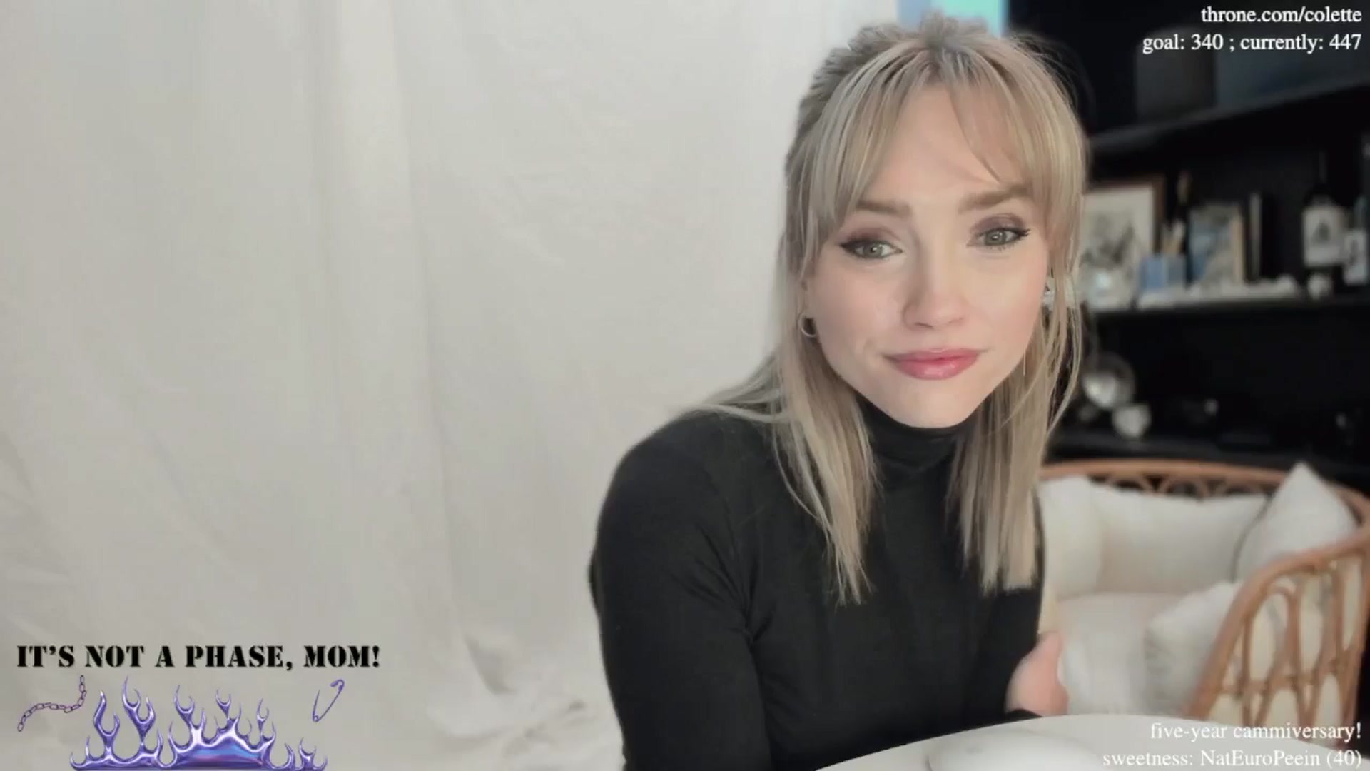 Gallery image thumbnail from coletteclaude's myfreecams stream on, 11/25/2024, 18:22 image 11 of 20