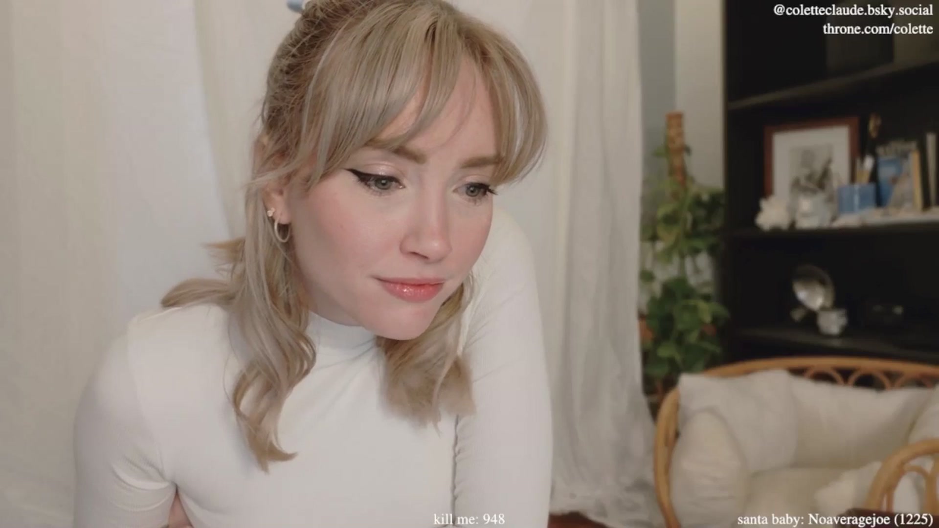Gallery image thumbnail from coletteclaude's myfreecams stream on, 12/04/2024, 20:19 image 19 of 20