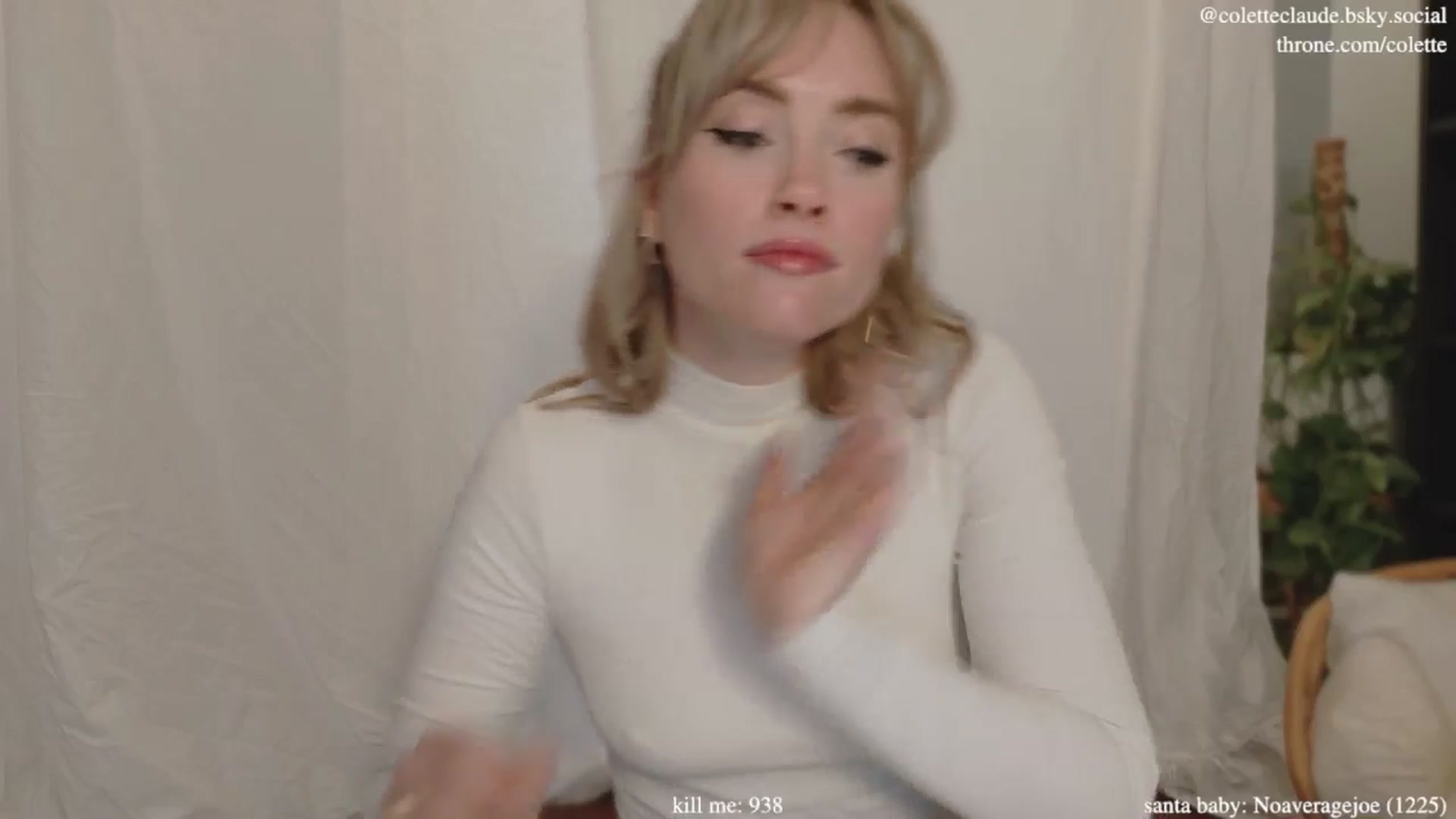 Gallery image thumbnail from coletteclaude's myfreecams stream on, 12/04/2024, 21:17 image 10 of 20
