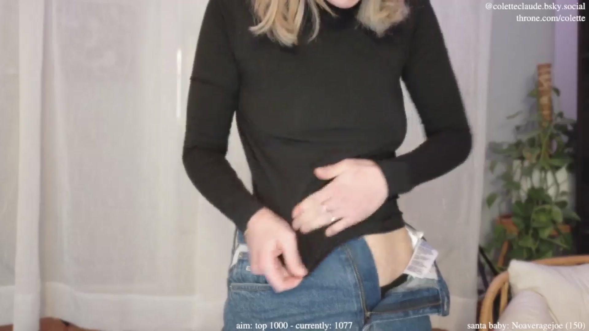 Gallery image thumbnail from coletteclaude's myfreecams stream on, 12/06/2024, 18:50 image 10 of 20