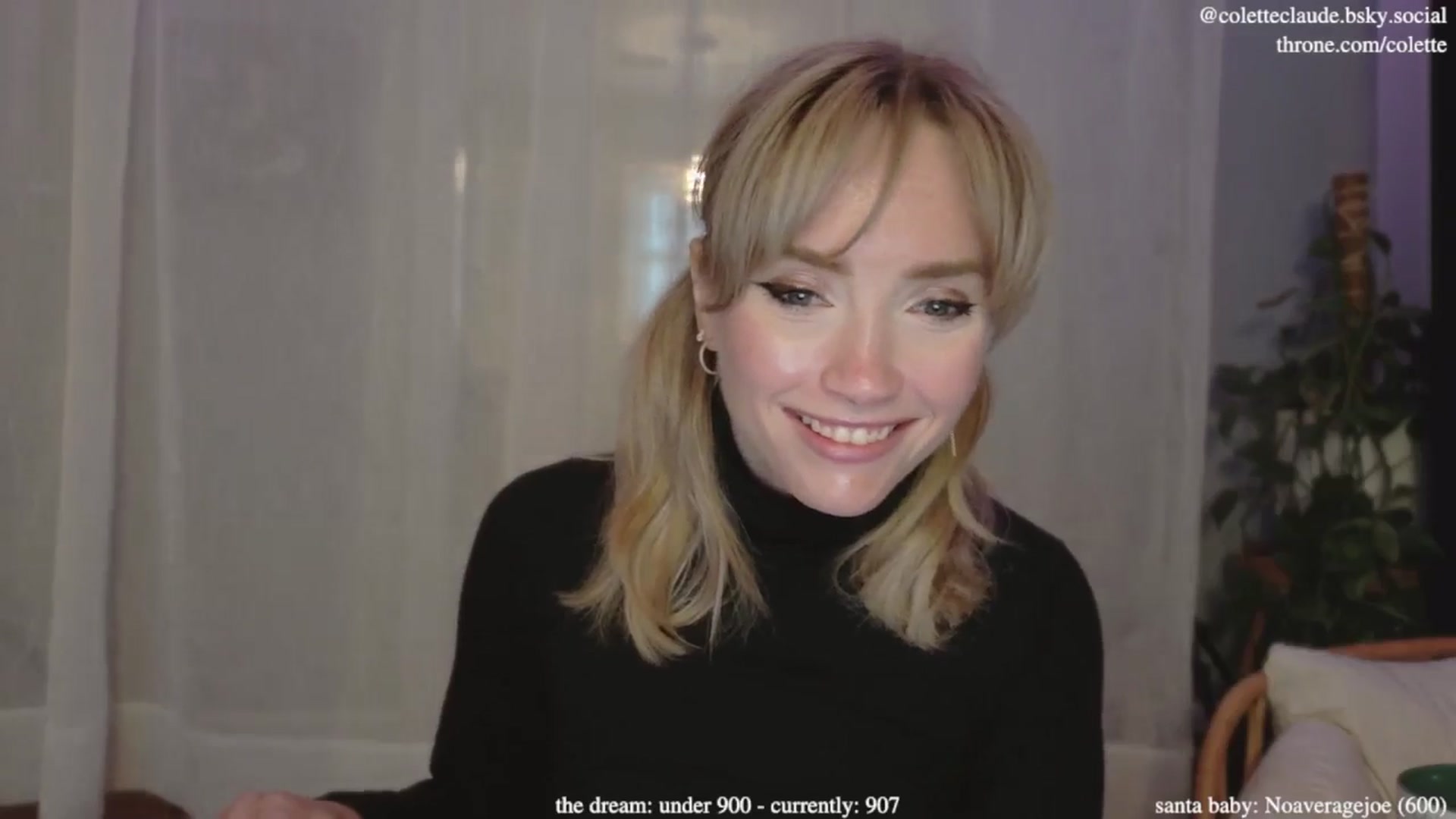 Gallery image thumbnail from coletteclaude's myfreecams stream on, 12/06/2024, 21:58 image 17 of 20