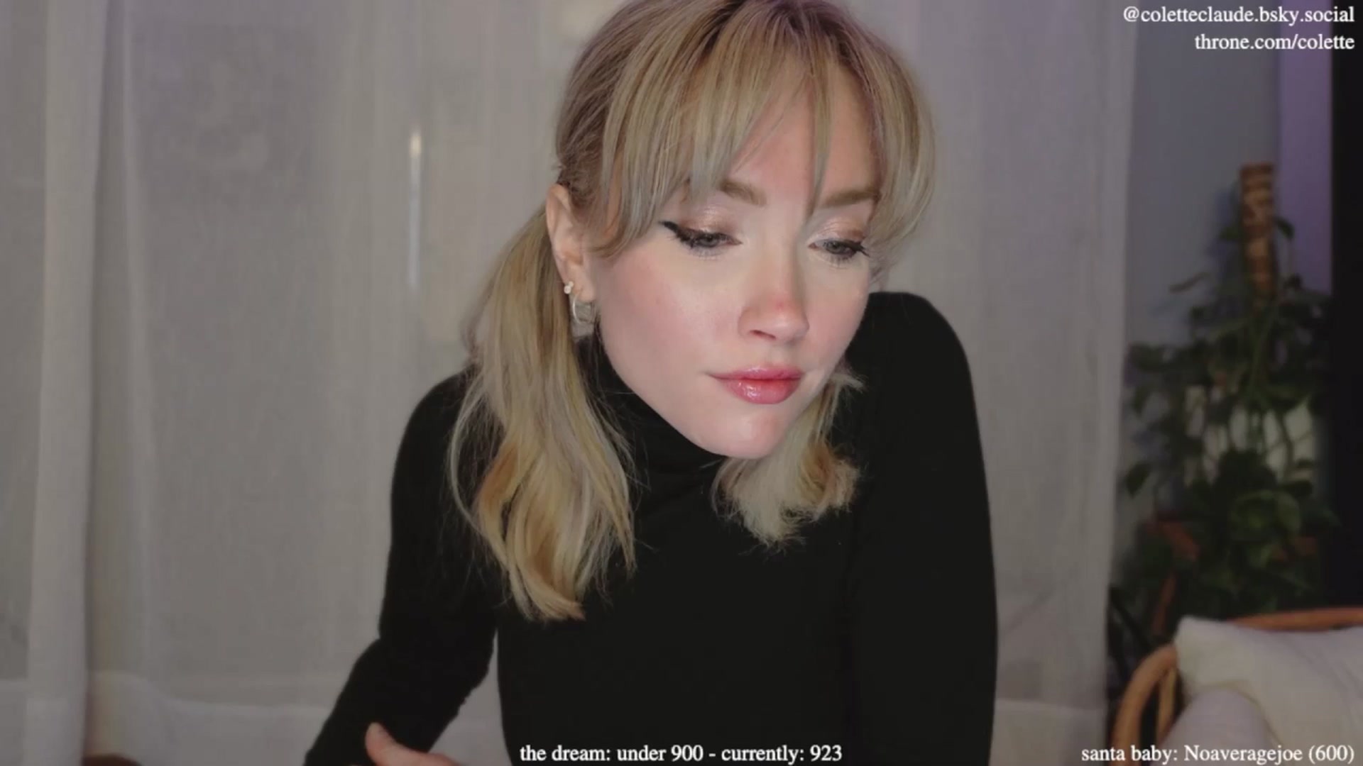 Gallery image thumbnail from coletteclaude's myfreecams stream on, 12/06/2024, 21:58 image 3 of 20