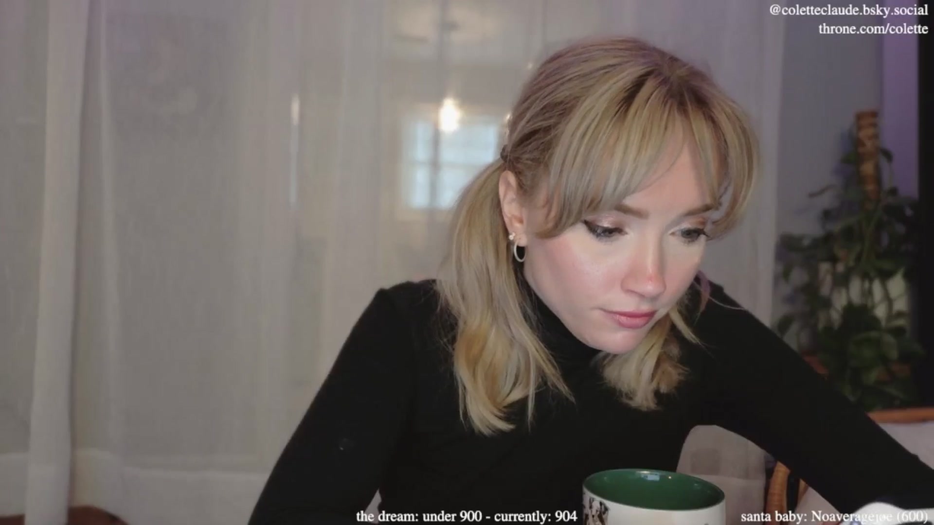 Gallery image thumbnail from coletteclaude's myfreecams stream on, 12/06/2024, 21:58 image 14 of 20